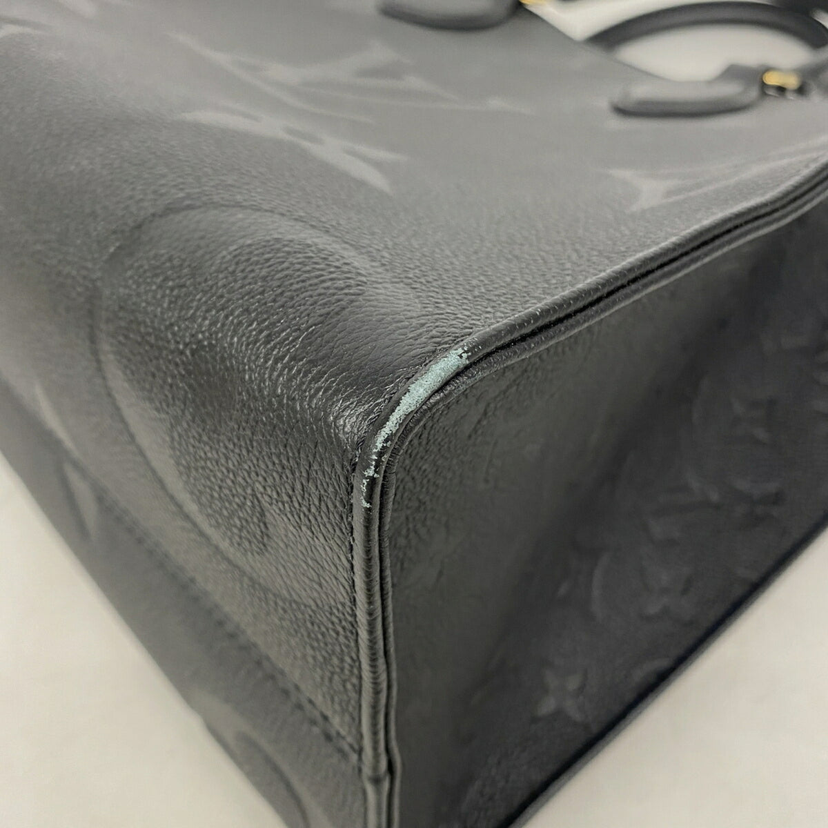 Louis Vuitton Noir Tote Bag (Pre-Owned)