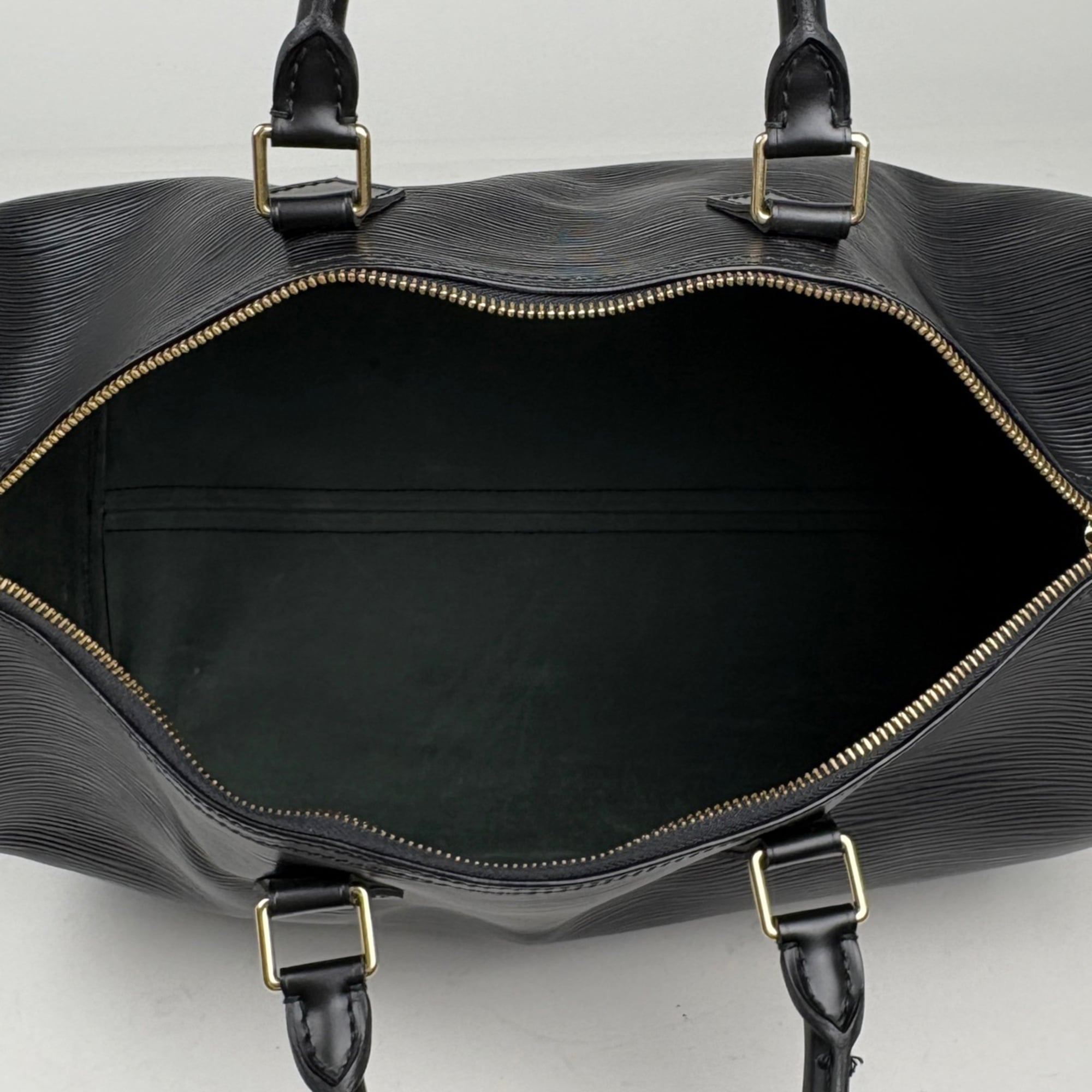 Louis Vuitton Black Noir Epi Leather Boston Bag Handbag (Pre-Owned)