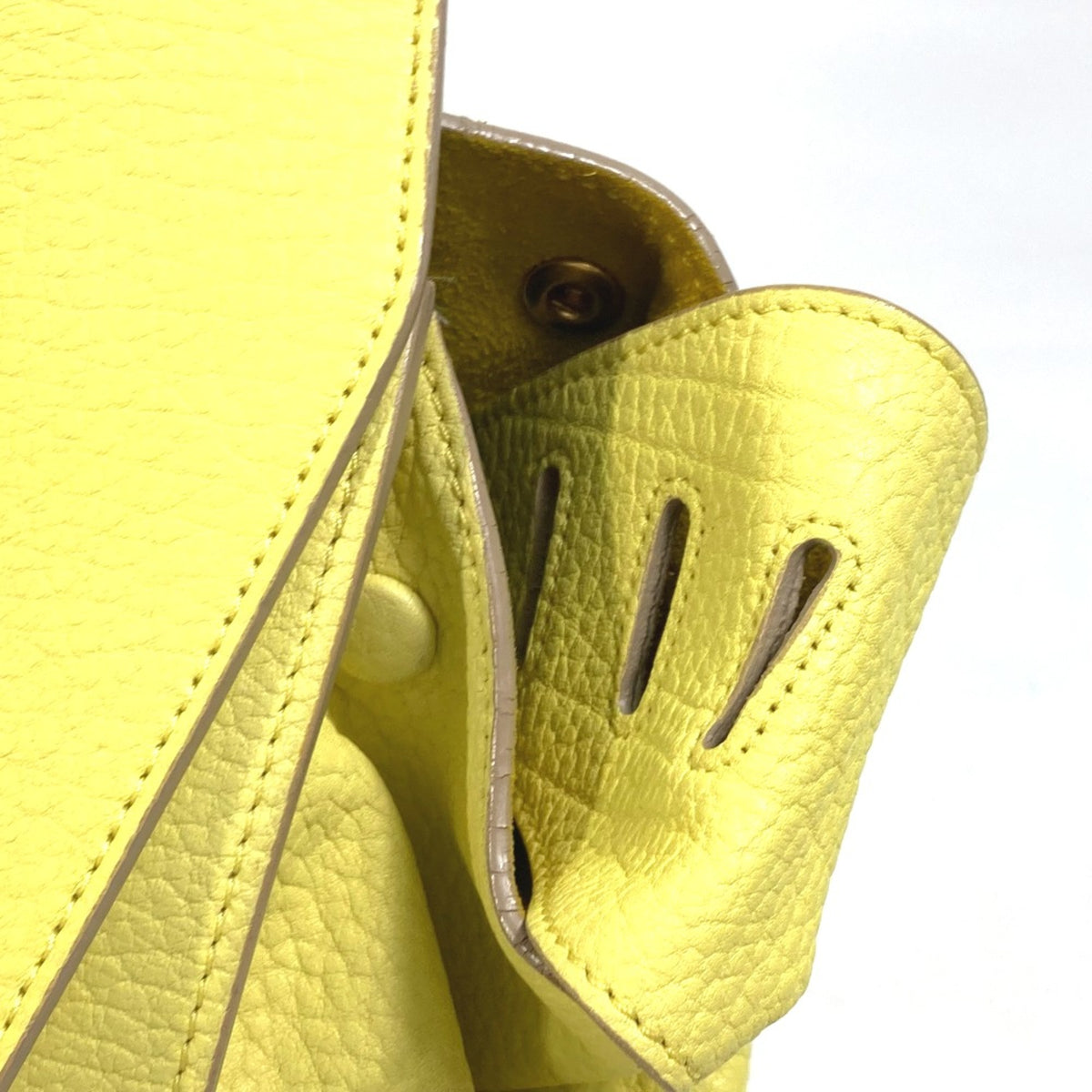 Celine Yellow Leather Handbag (Pre-Owned)