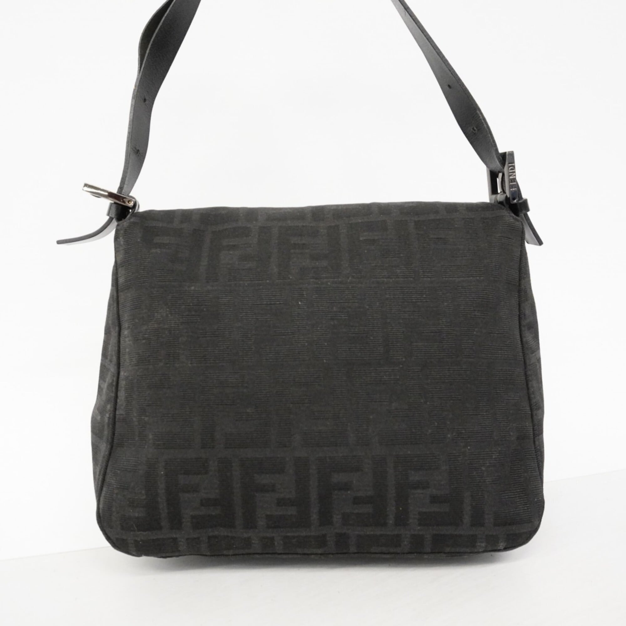 Fendi Black Nylon Canvas Handbag (Pre-Owned)