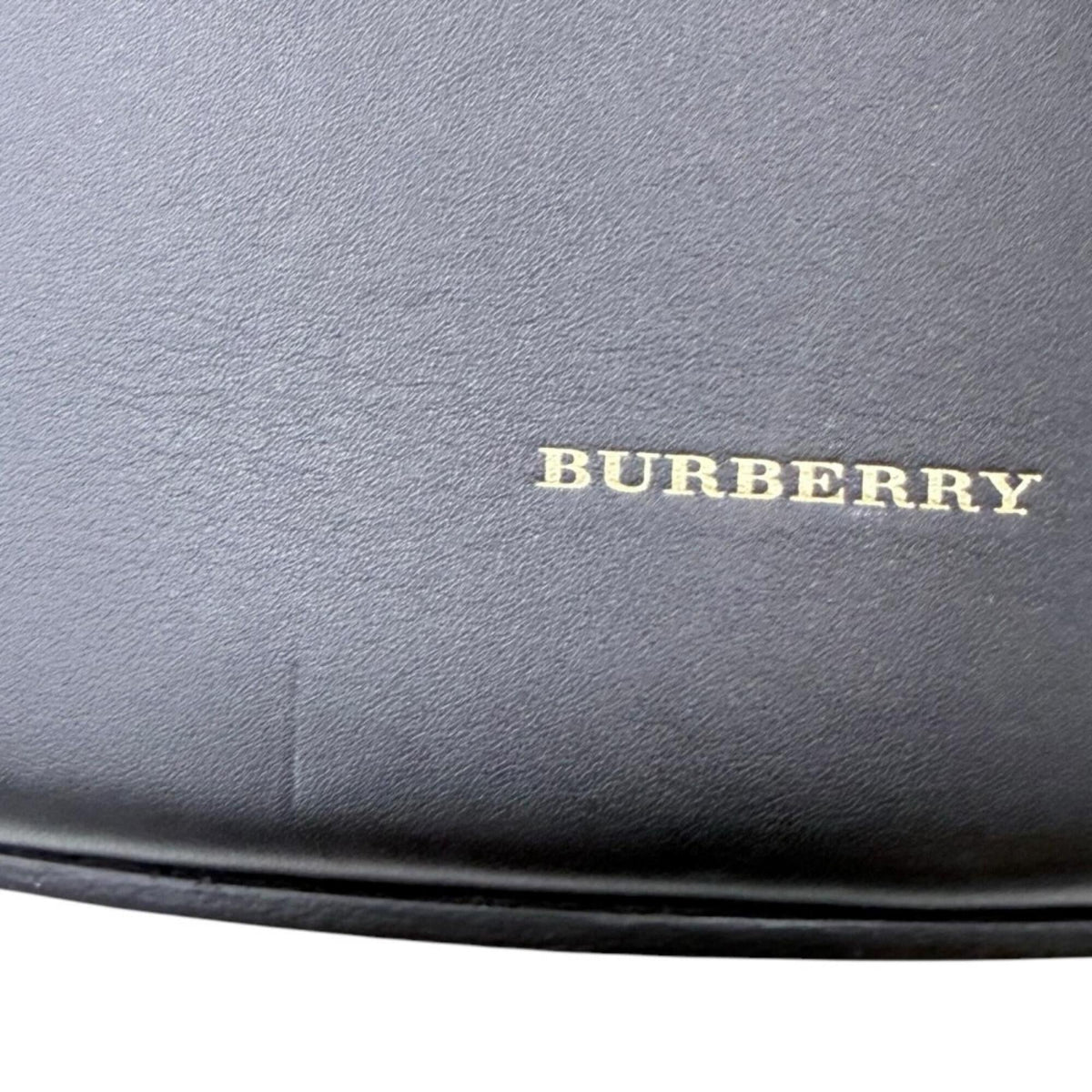Burberry Black Green Leather Shoulder Bag (Pre-Owned)