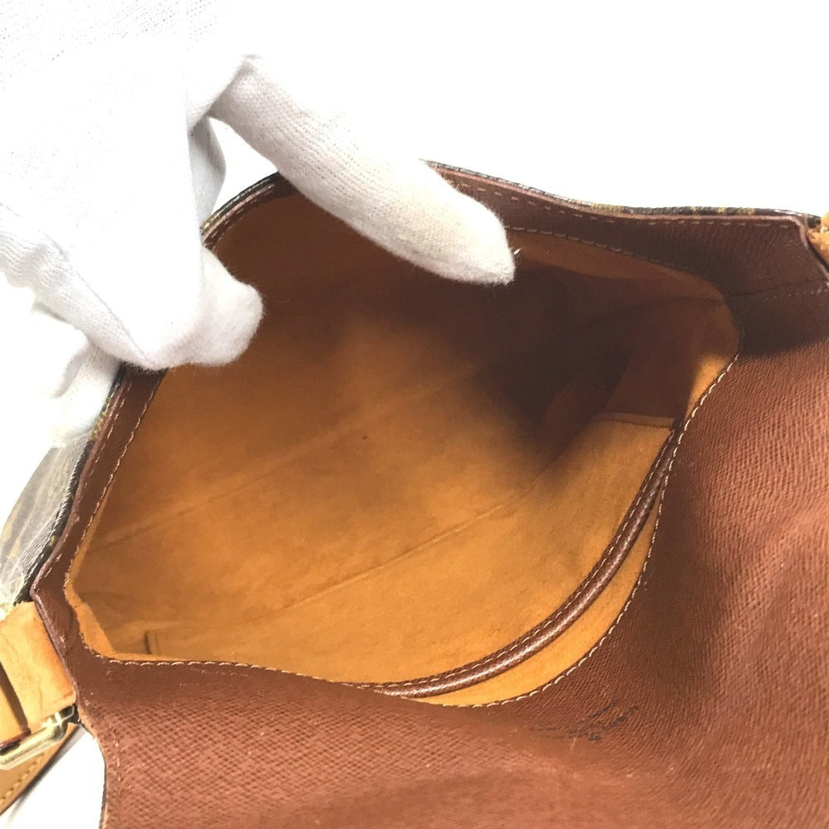Louis Vuitton Brown Galle Monogram Pochette Shoulder Bag (Pre-Owned)