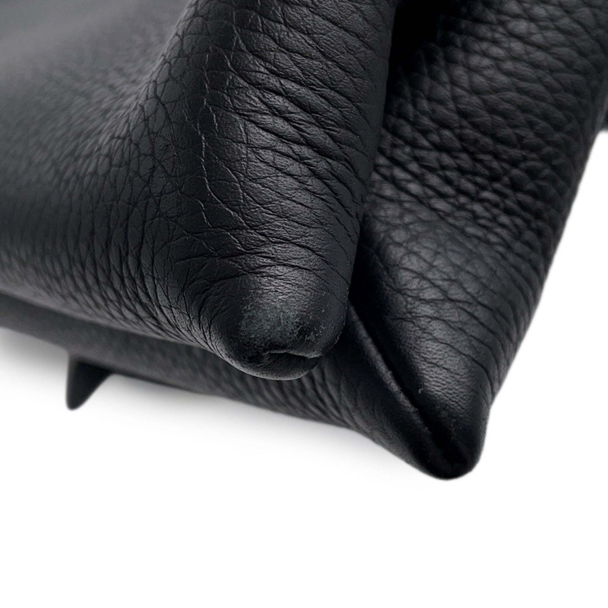 Christian Dior Black Leather Handbag Shoulder Bag (Pre-Owned)