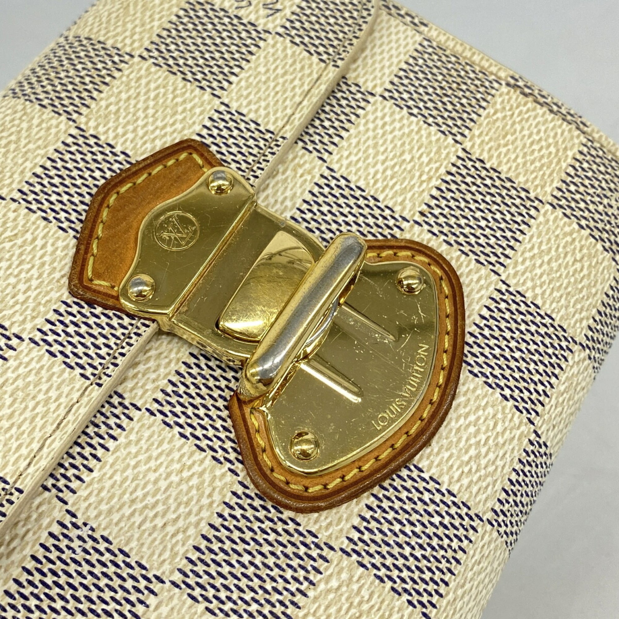 Louis Vuitton White Wallet (Tri-Fold) (Pre-Owned)