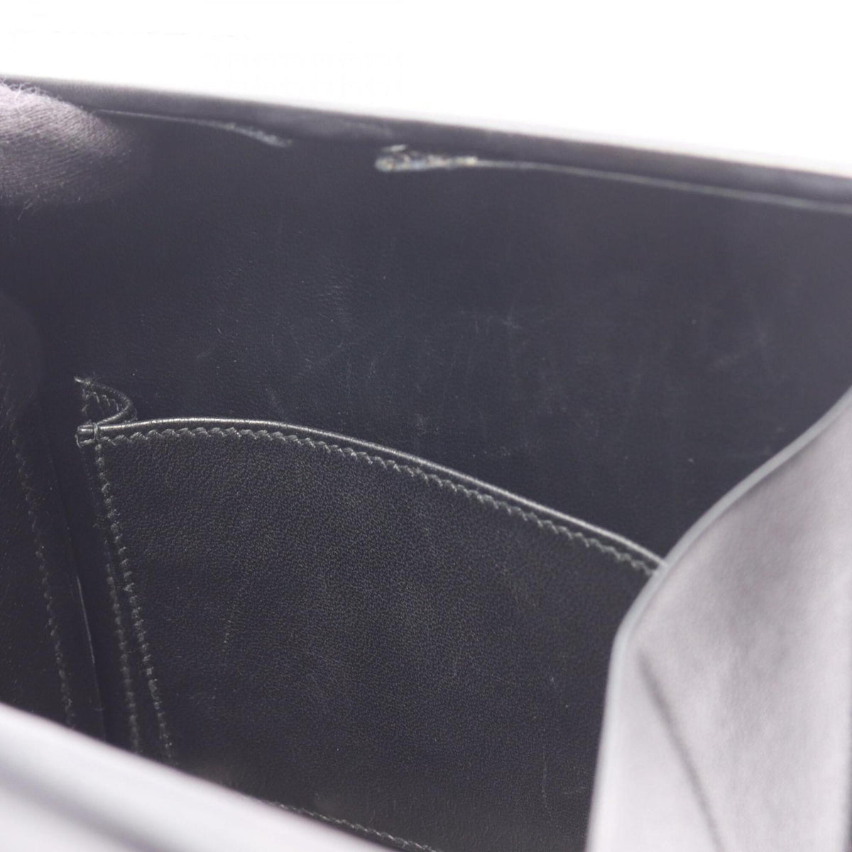Hermes Black Box Calf Leather Leather Handbag (Pre-Owned)
