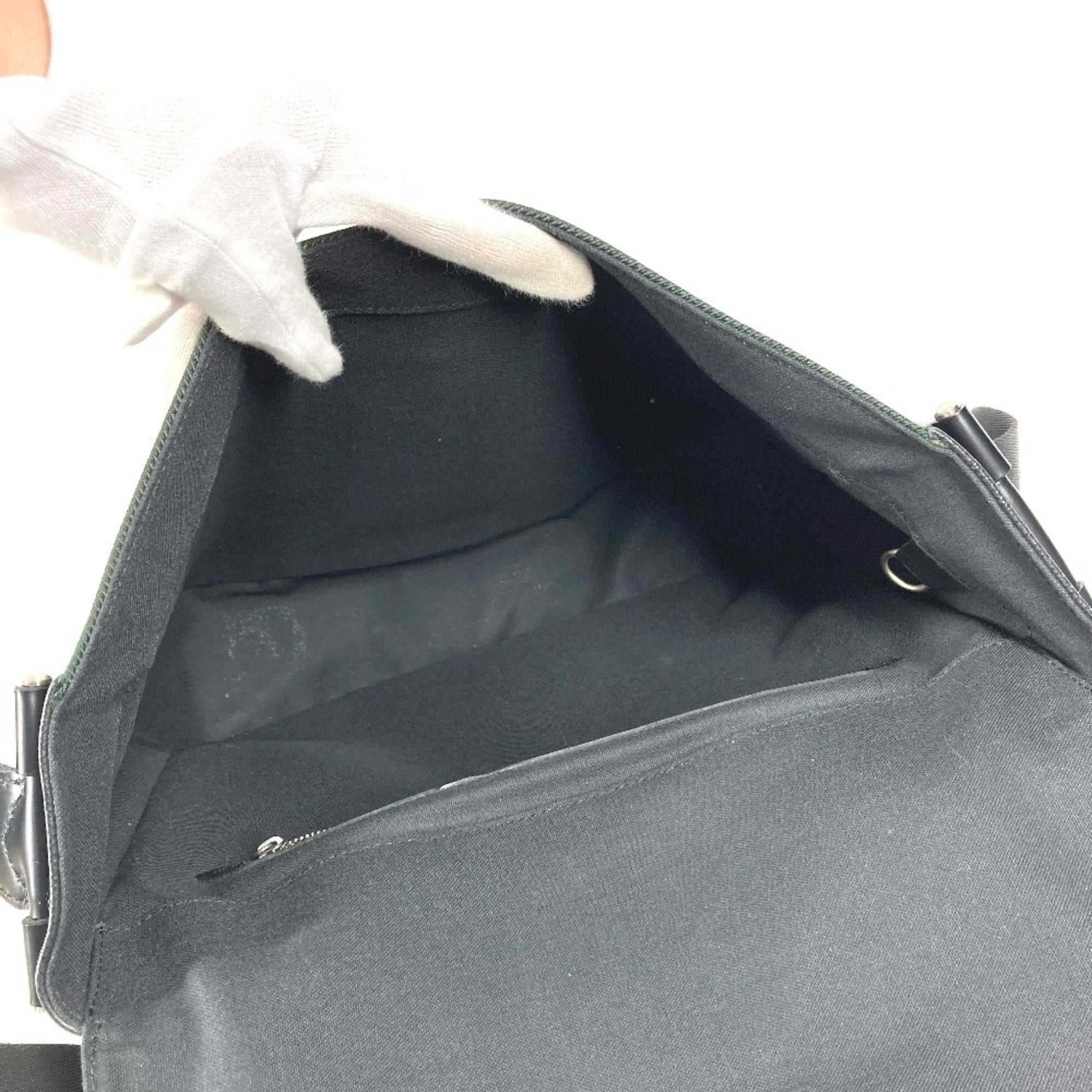 Louis Vuitton Ardoise Black Khaki Taiga Leather Nylon Leather Messenger Bag Shoulder Bag (Pre-Owned)