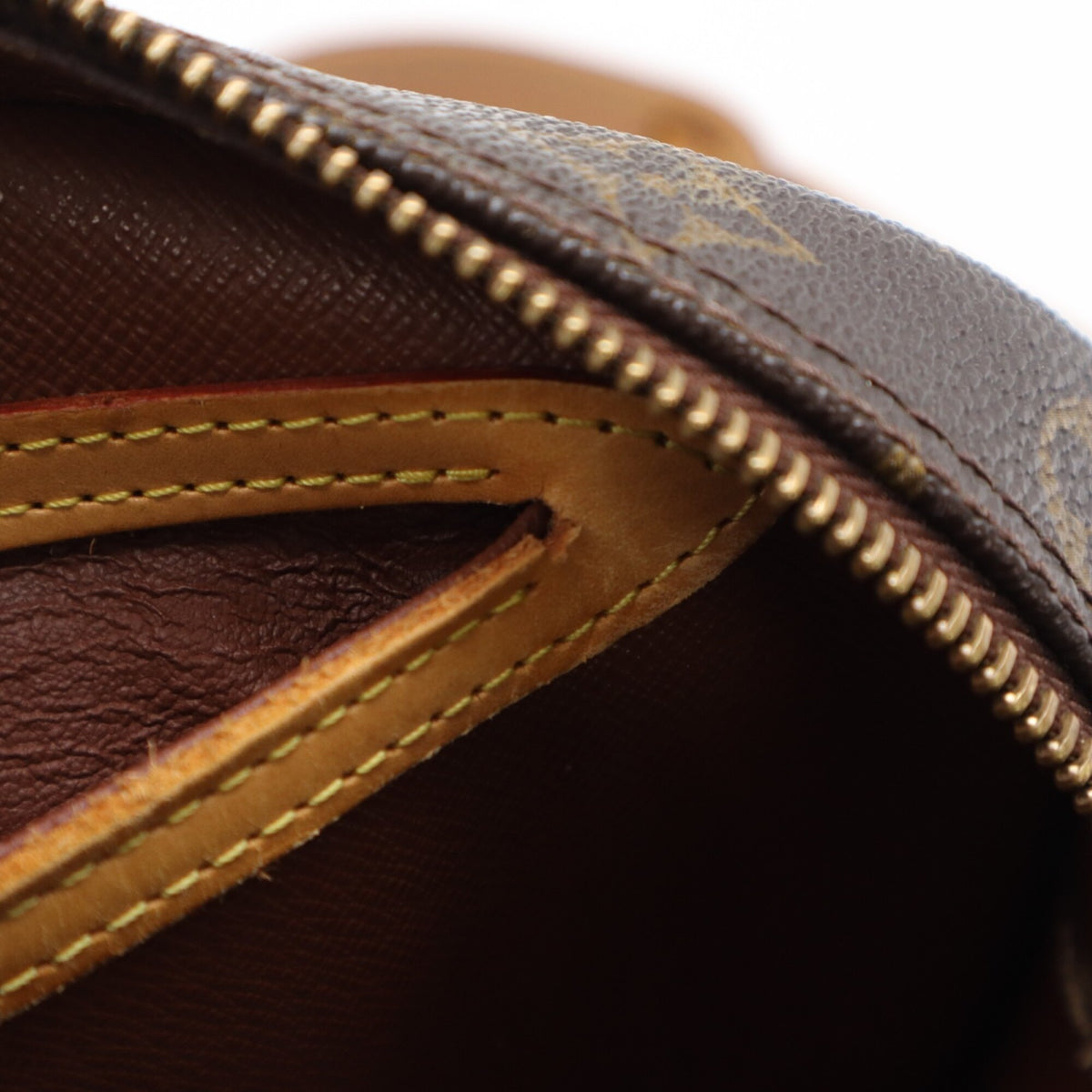 Louis Vuitton Brown Coated Canvas Leather Shoulder Bag (Pre-Owned)
