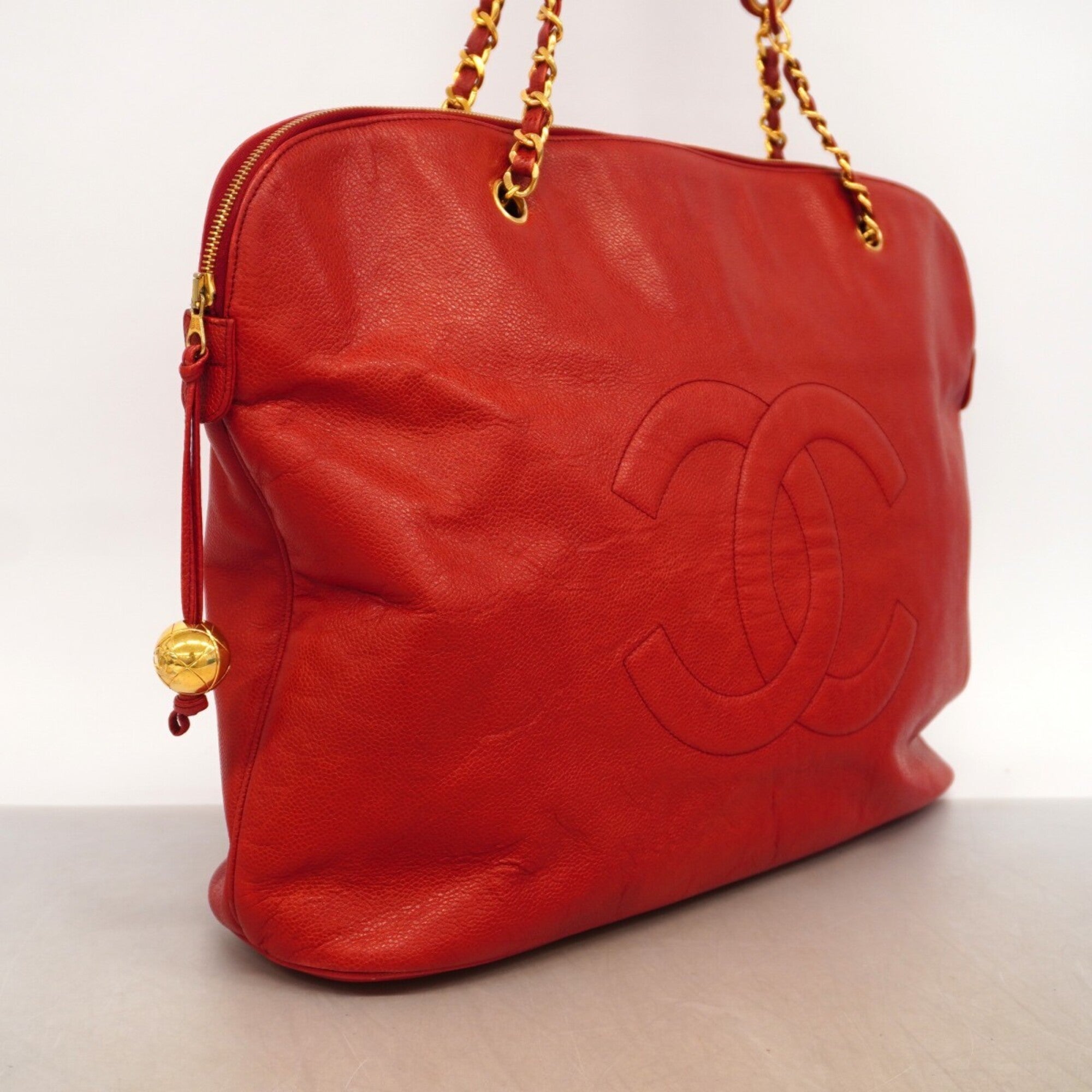 Chanel Red Color Grained Calfskin Shoulder Bag (Pre-Owned)