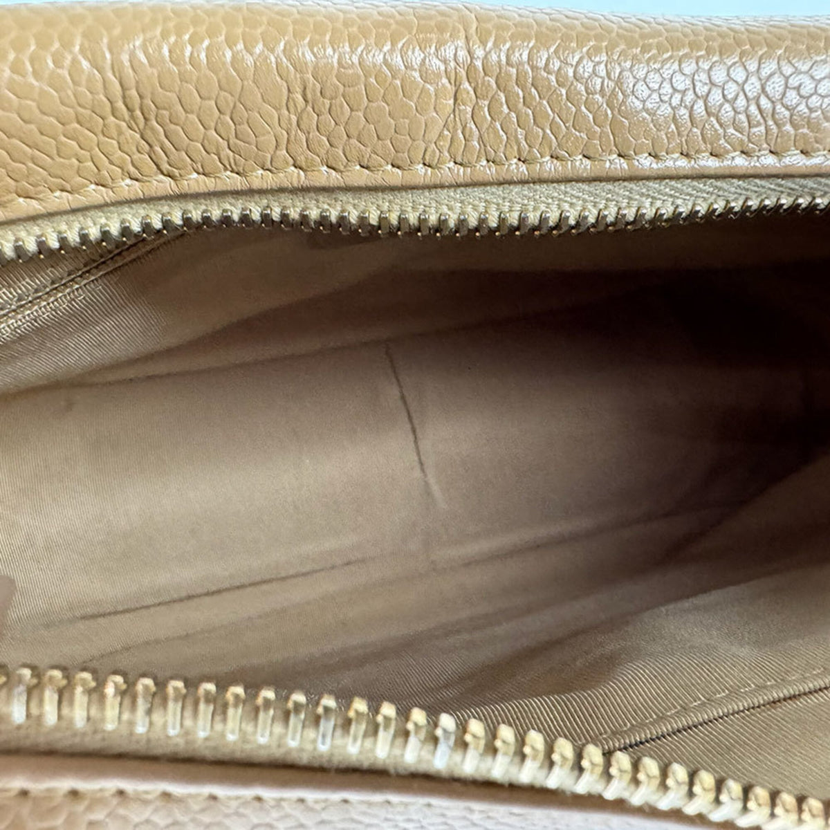 Chanel Beige Grained Calfskin Shoulder Bag (Pre-Owned)