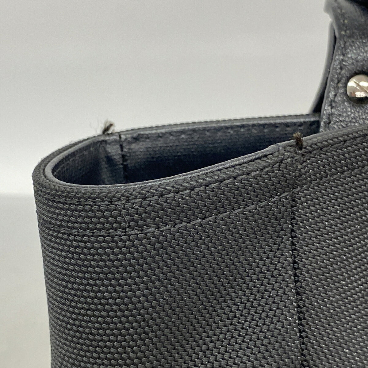 Chanel Black Leather Tote Bag (Pre-Owned)