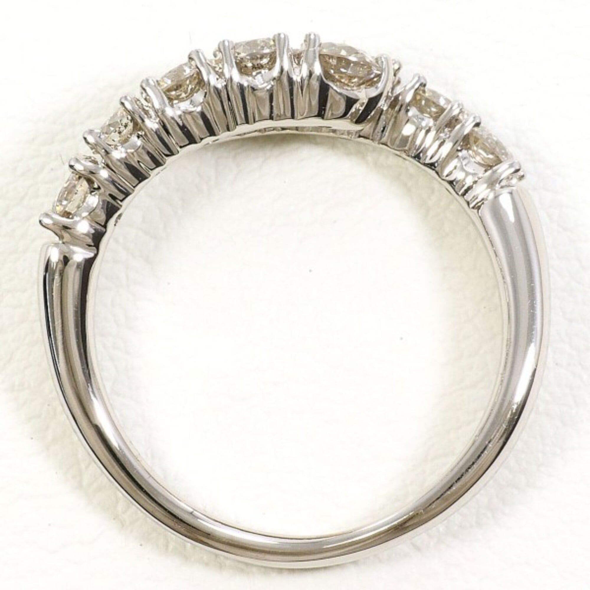 Unbranded White Gold White Gold (18K) Band Ring (Pre-Owned)