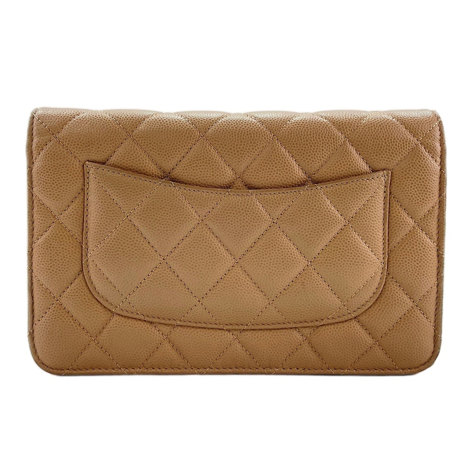 Chanel Beige Shoulder Bag (Pre-Owned)