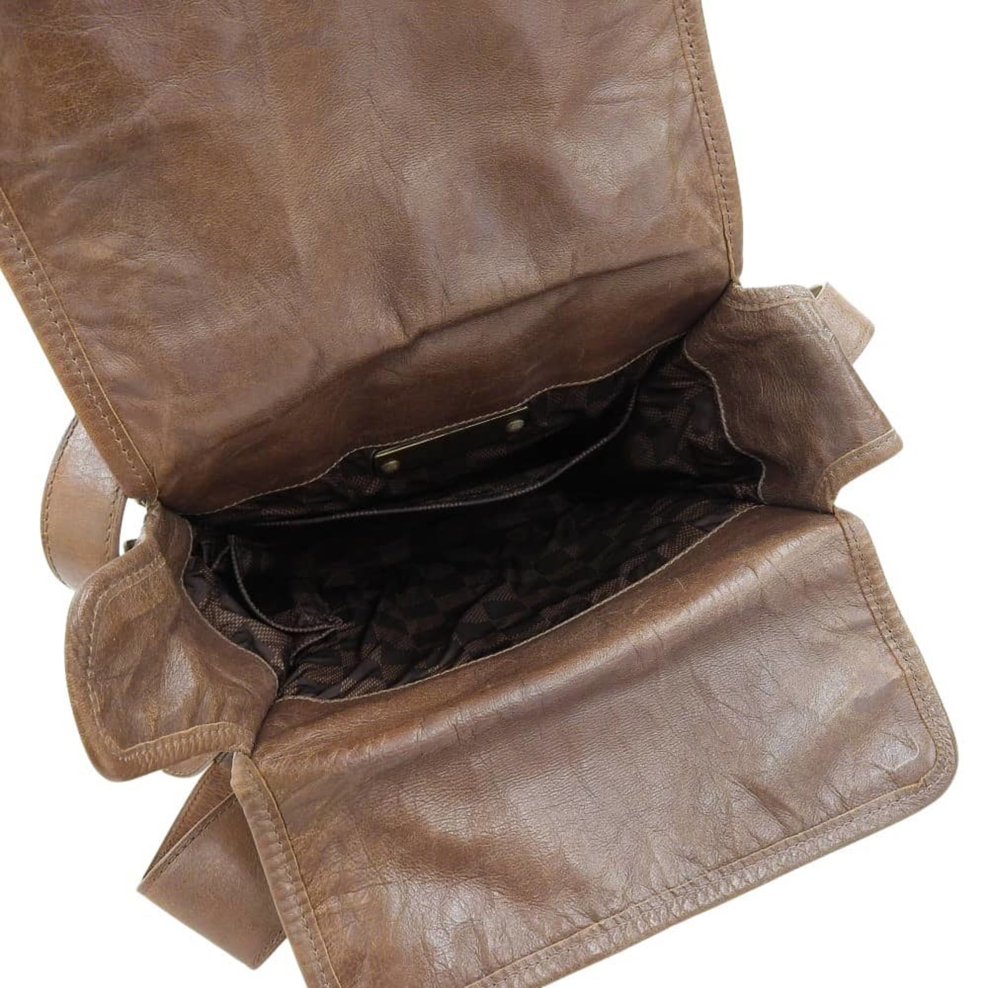 Louis Vuitton Brown Nylon Leather Shoulder Bag (Pre-Owned)