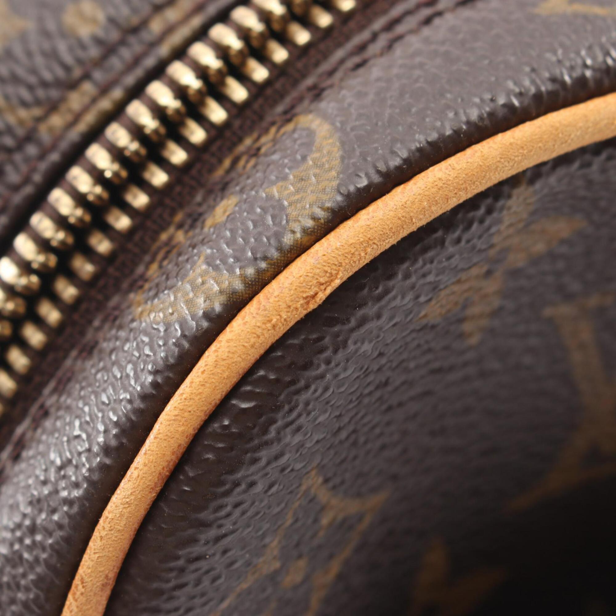 Louis Vuitton Brown Coated Canvas Leather Fanny Pack Handbag (Pre-Owned)