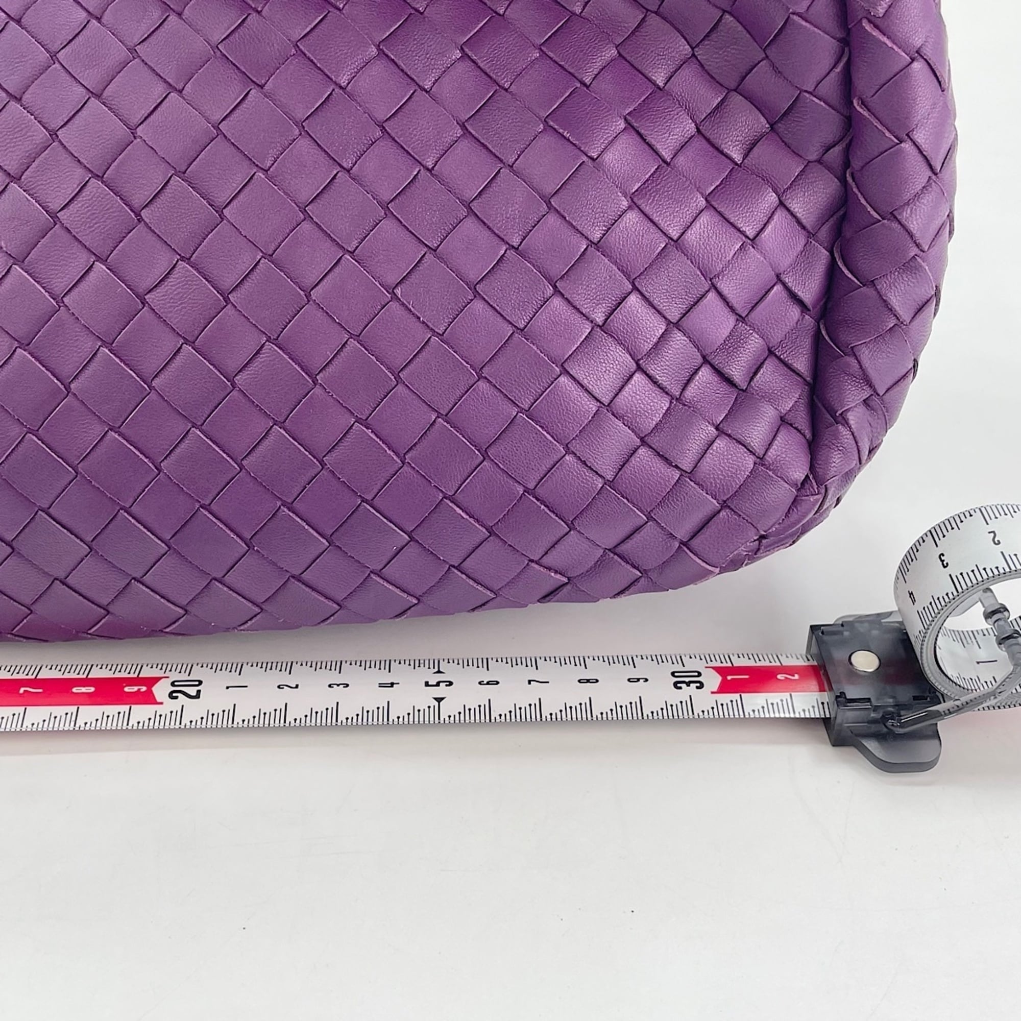 Bottega Veneta Intrecciato Purple Intrecciato Shoulder Bag (Pre-Owned)