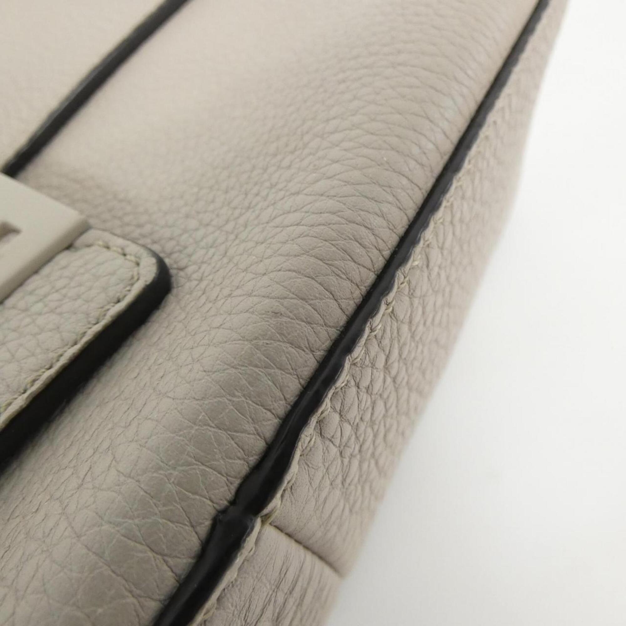 Fendi Gray Leather Shoulder Bag (Pre-Owned)