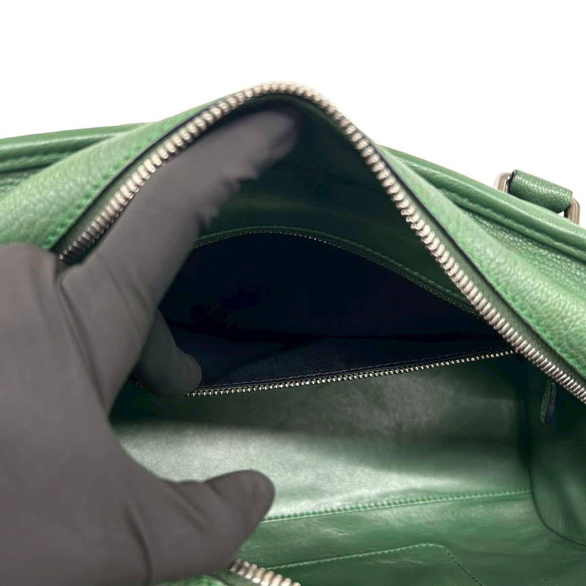 Loewe Green Leather Boston Bag Handbag (Pre-Owned)