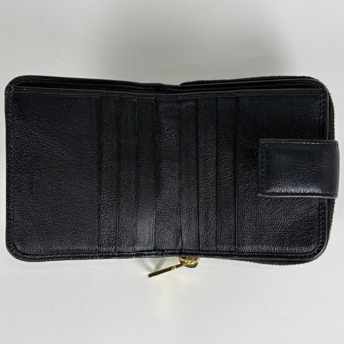 Yves Saint Laurent Black Leather Wallet (Bi-Fold) (Pre-Owned)