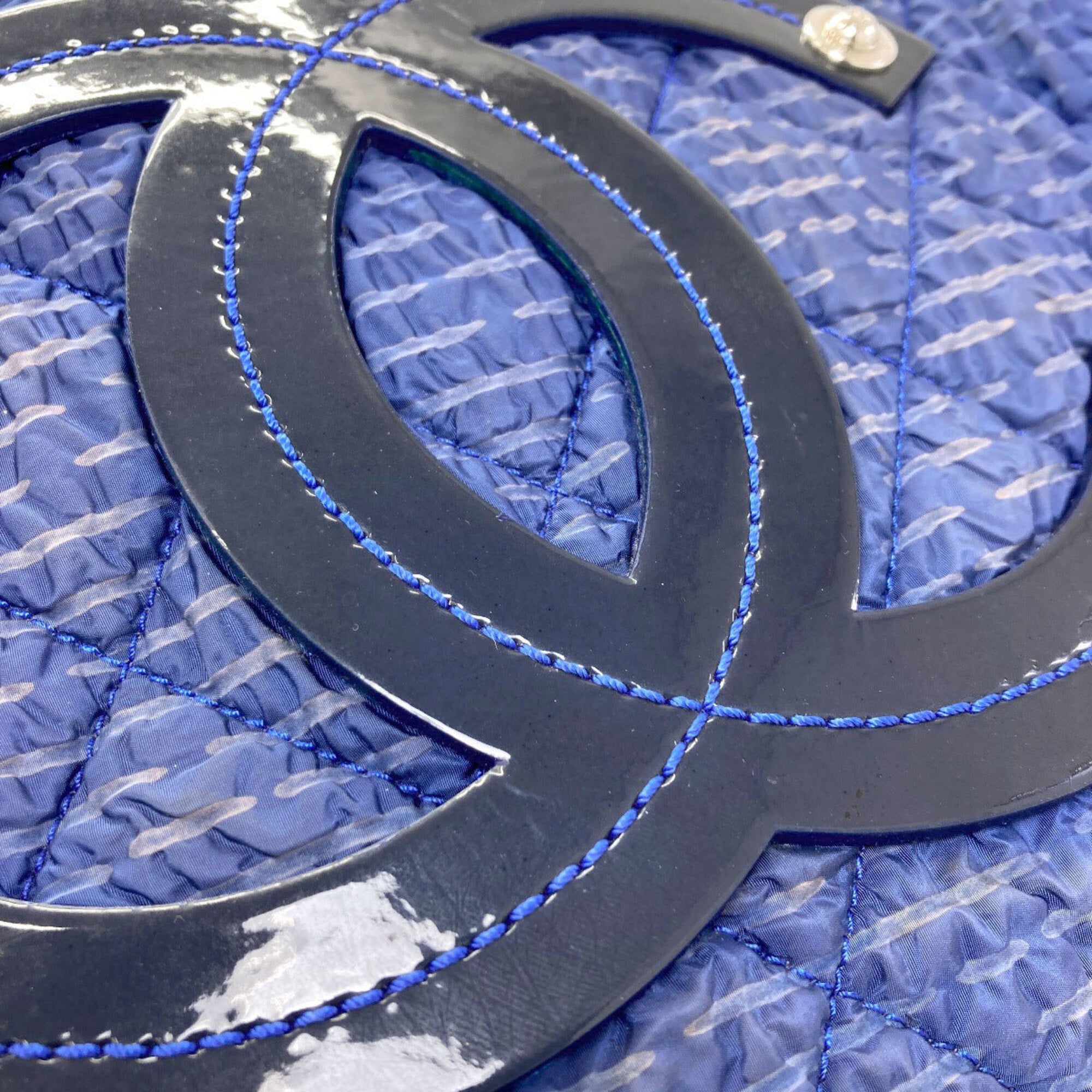 Chanel Matelasse Blue Nylon Tote Bag (Pre-Owned)