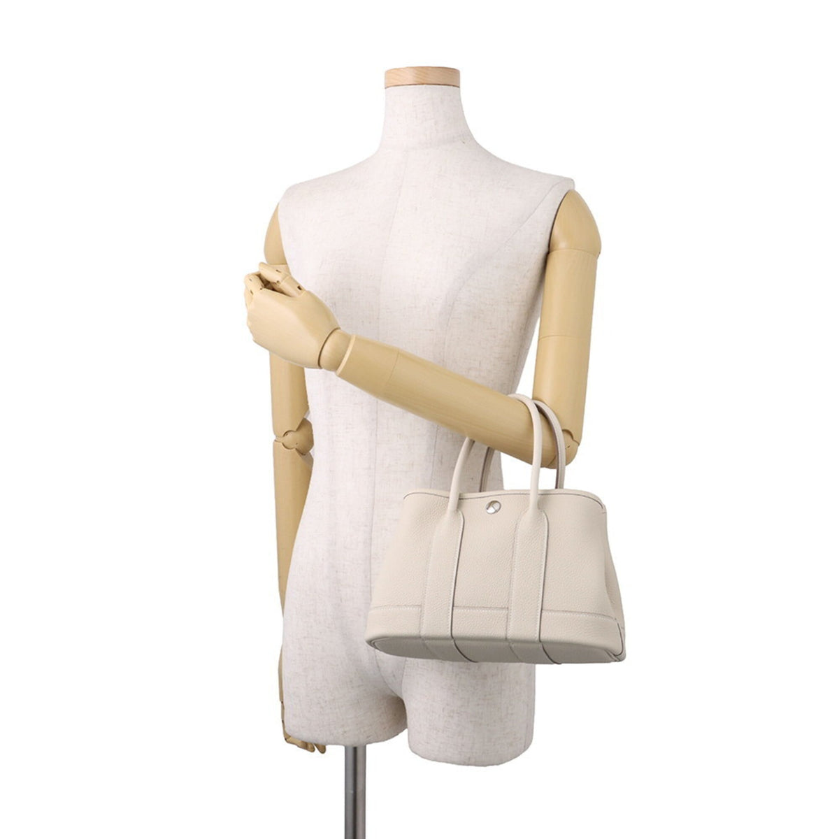 Hermes Ivory Negonda Leather Tote Bag (Pre-Owned)