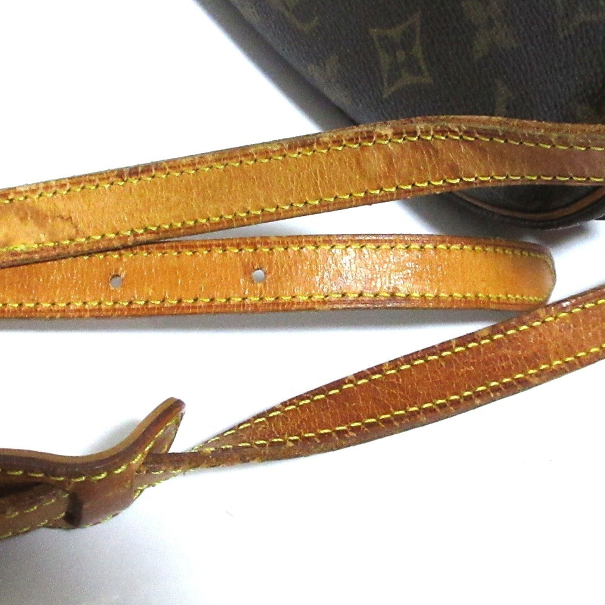 Louis Vuitton Brown Monogram Shoulder Bag (Pre-Owned)
