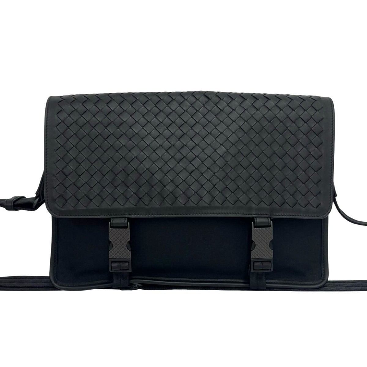Bottega Veneta Black Leather Nylon Shoulder Bag (Pre-Owned)