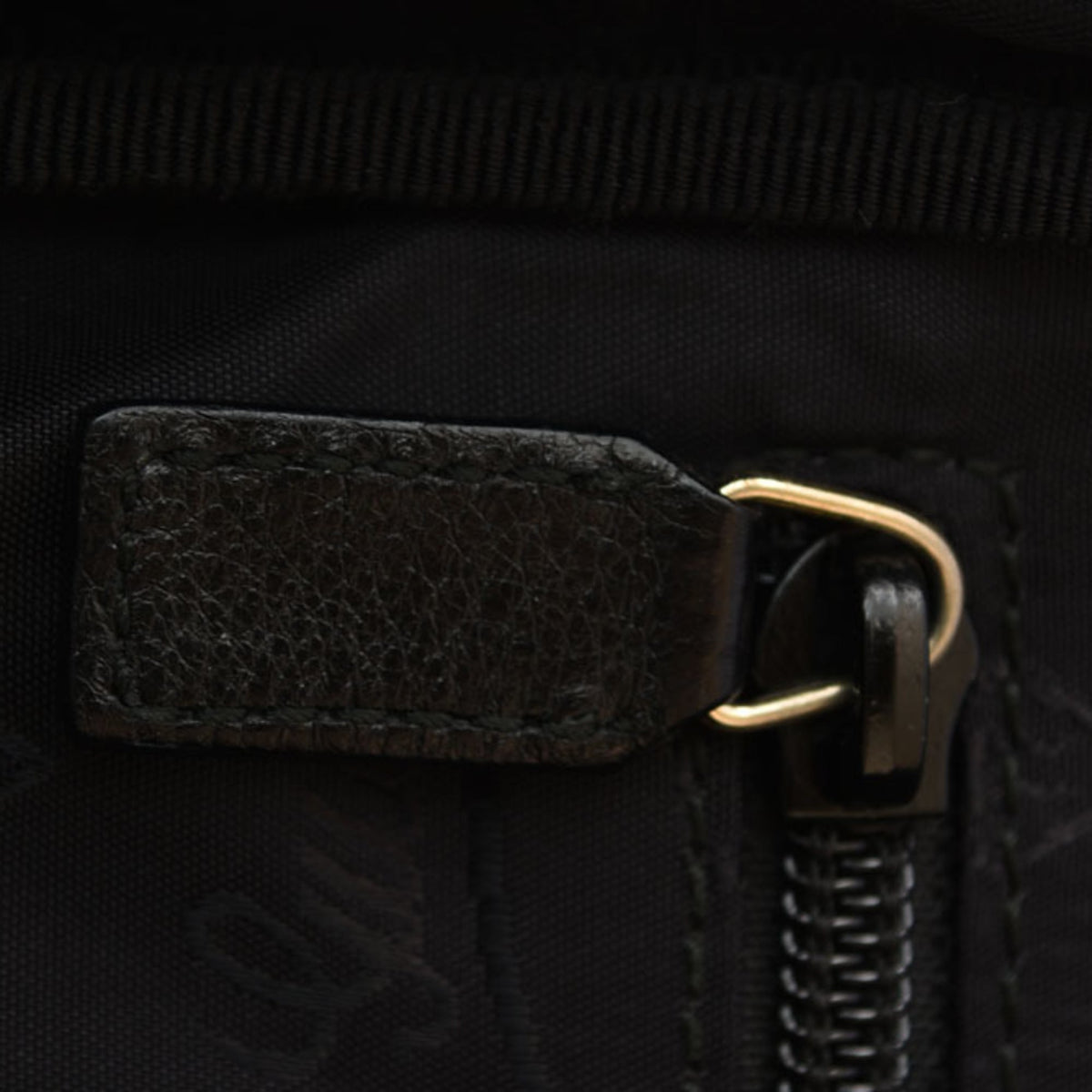 Gucci Black Leather Shoulder Bag (Pre-Owned)