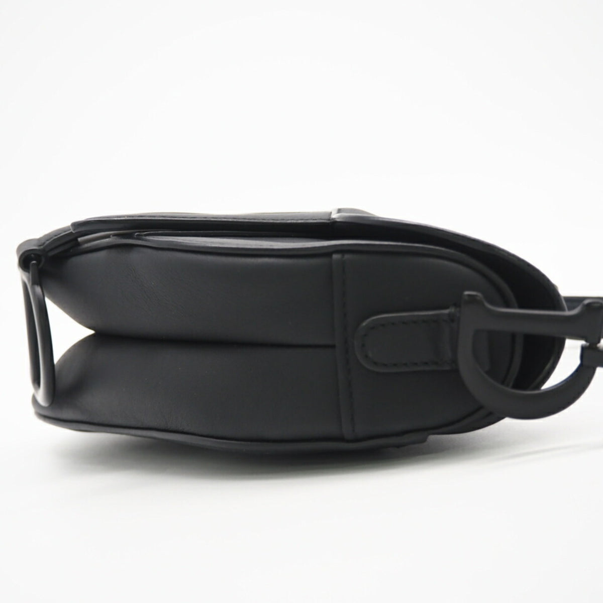 Christian Dior Black Leather Handbag (Pre-Owned)