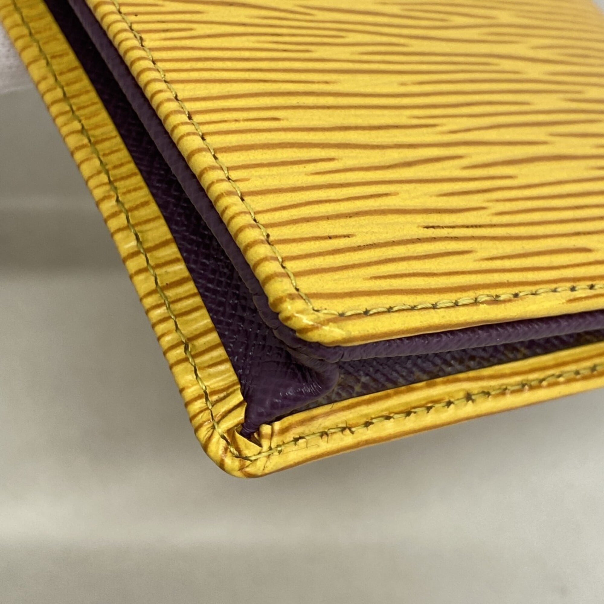 Louis Vuitton Jaune Long Bill Wallet (Bi-Fold) (Pre-Owned)