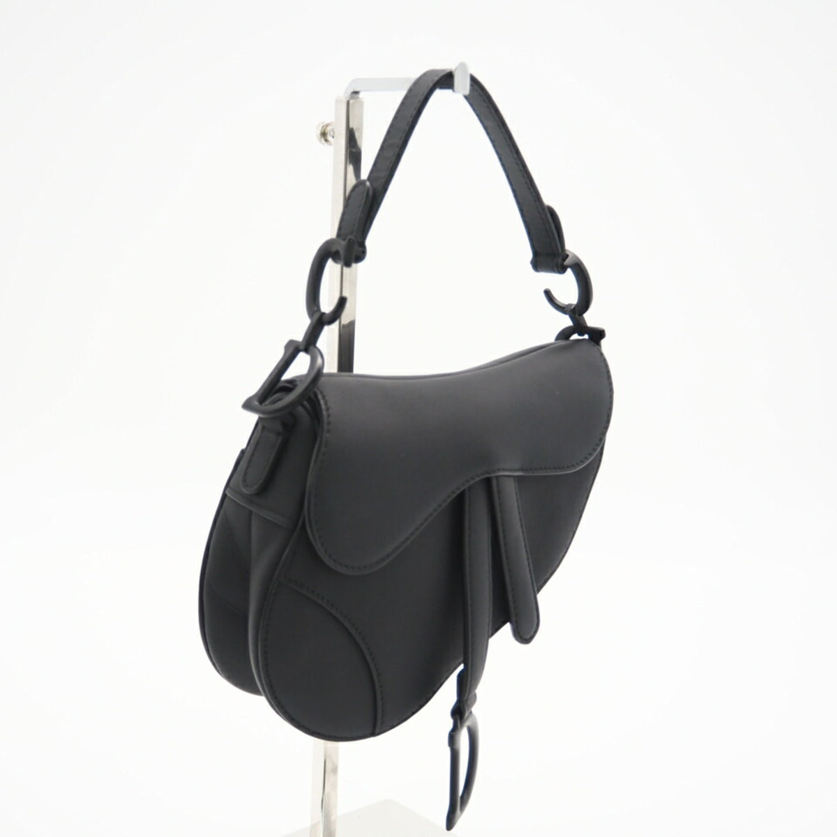 Christian Dior Black Leather Handbag (Pre-Owned)