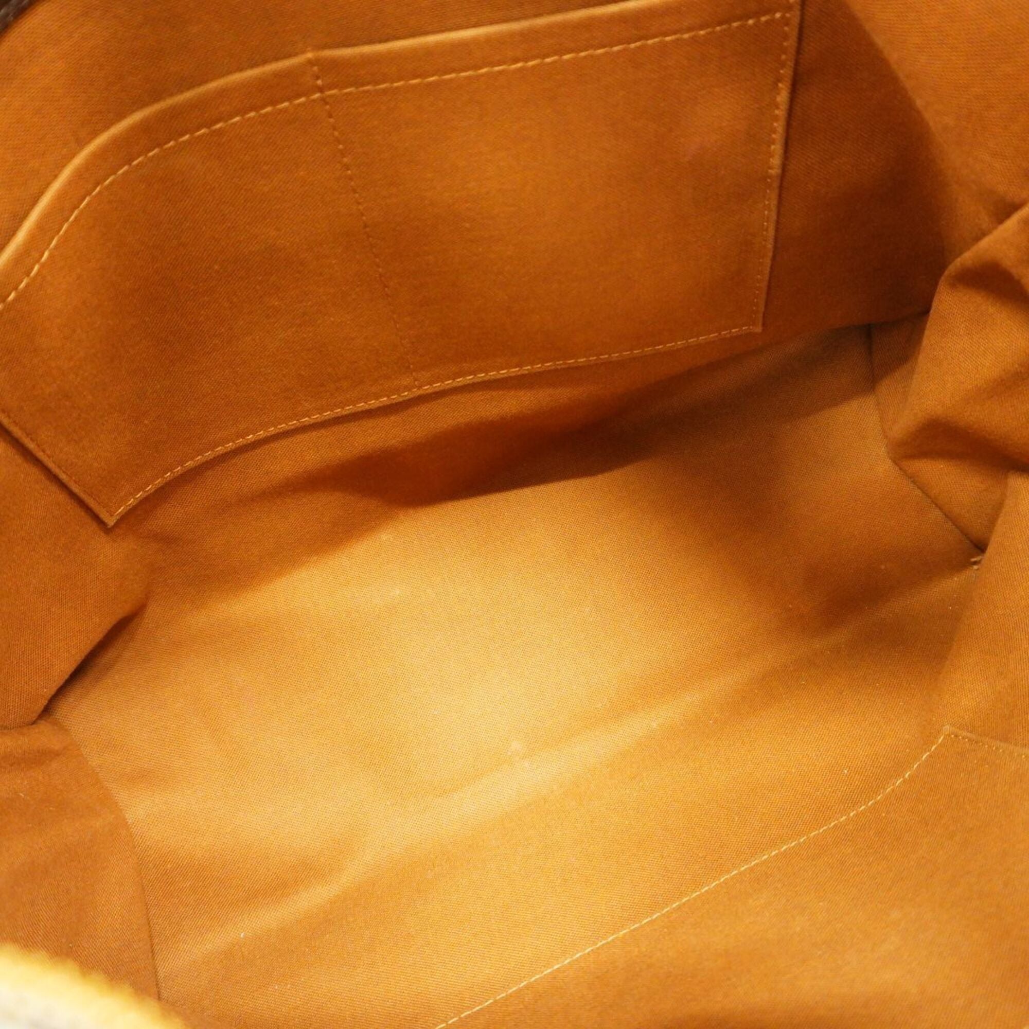 Louis Vuitton Brown Shoulder Bag (Pre-Owned)