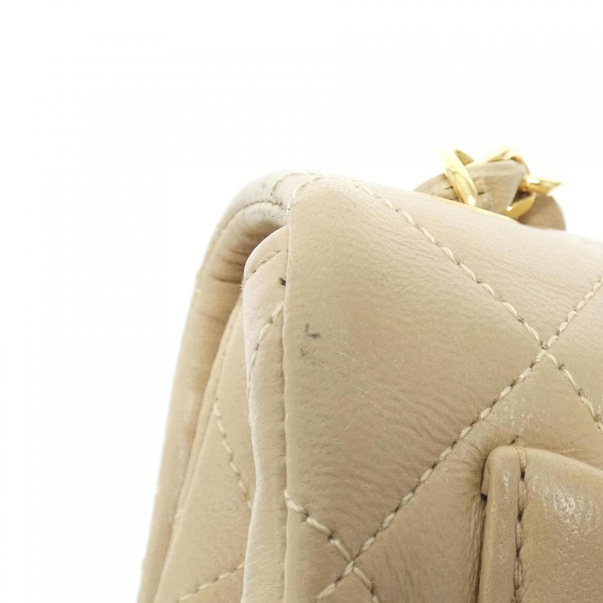 Chanel Beige Leather Shoulder Bag (Pre-Owned)