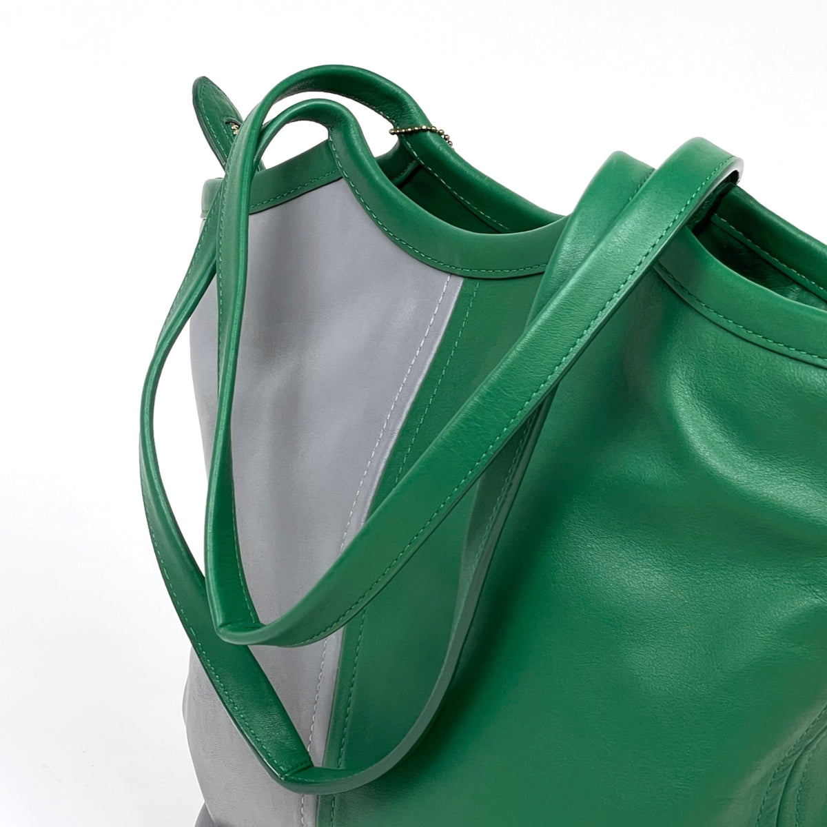 Coach Gray Green Leather Tote Bag (Pre-Owned)
