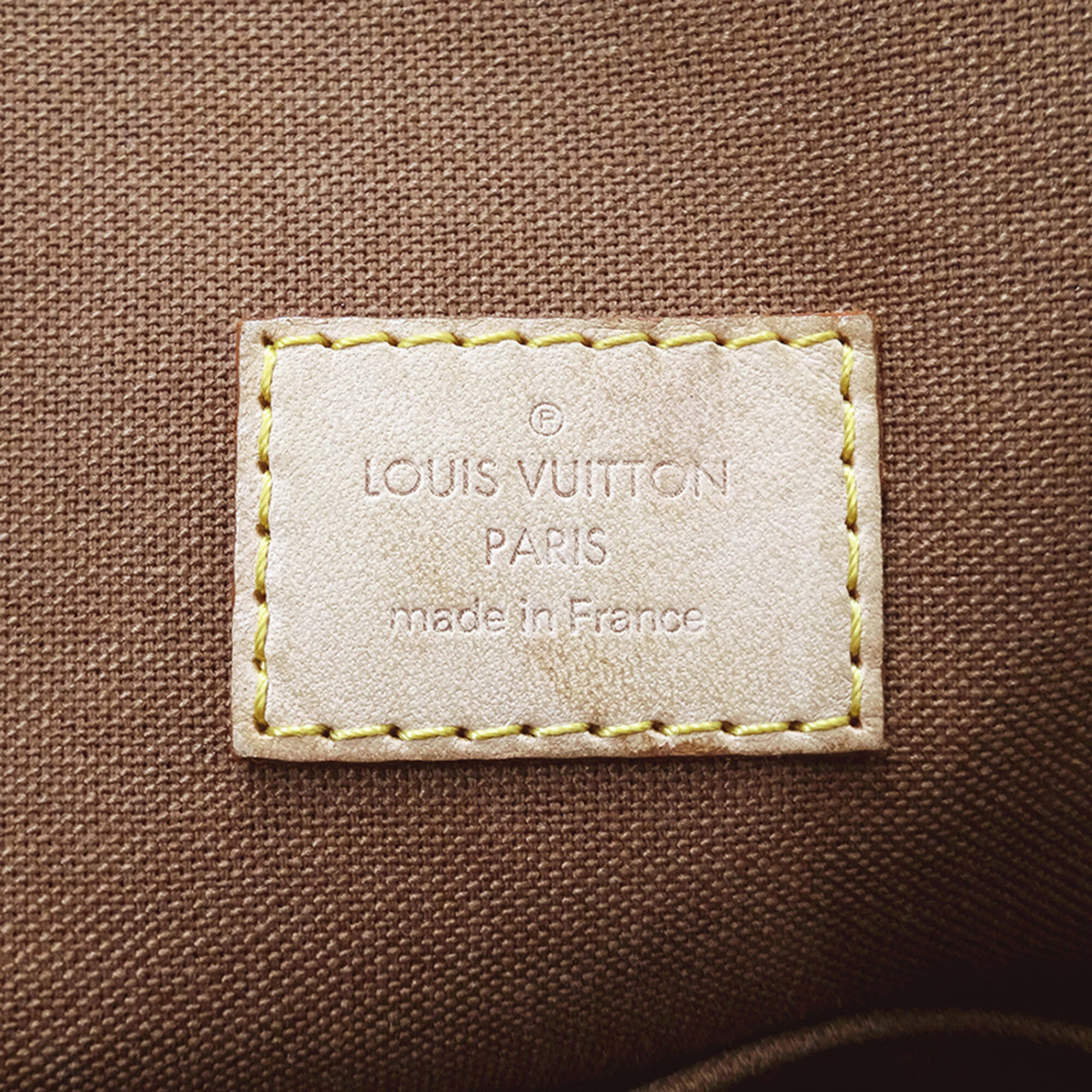 Louis Vuitton Brown Monogram Canvas Handbag (Pre-Owned)