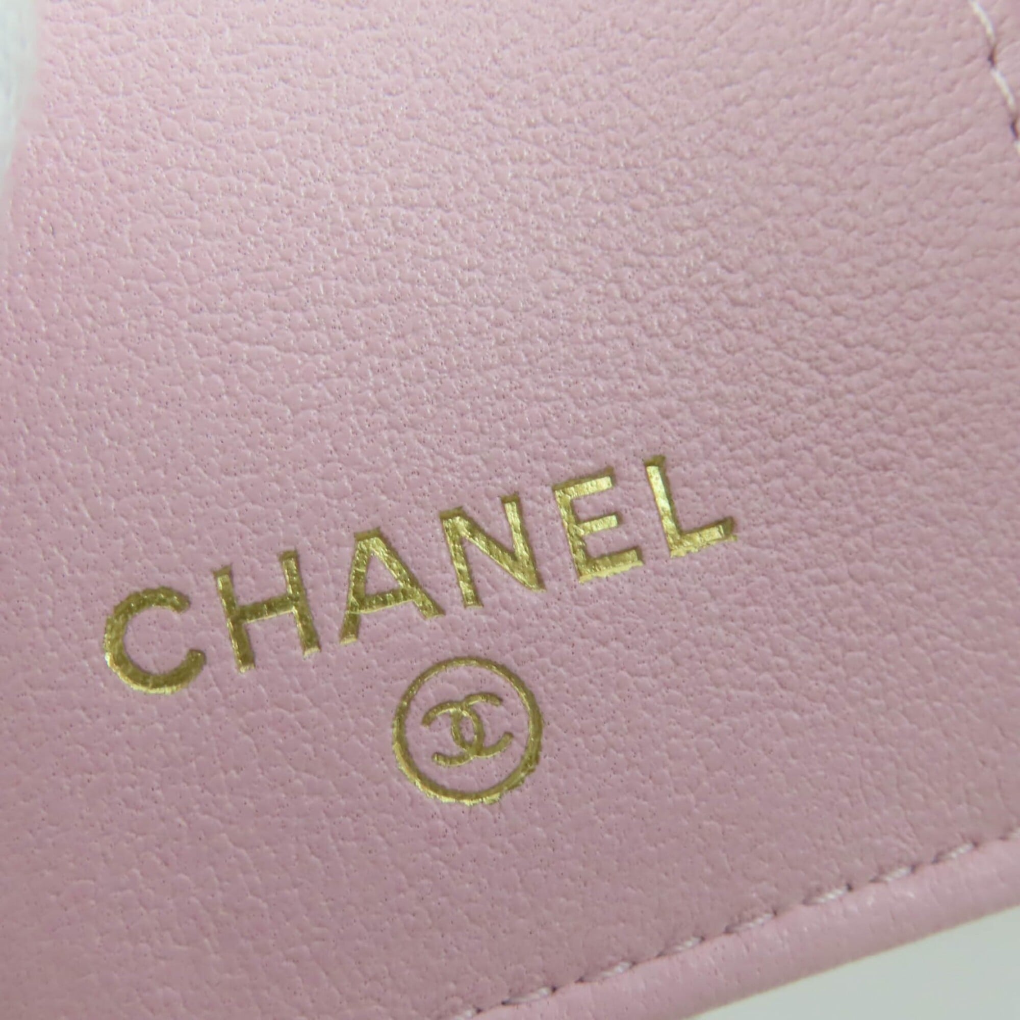 Chanel Matelasse Pink Leather Wallet (Tri-Fold) (Pre-Owned)