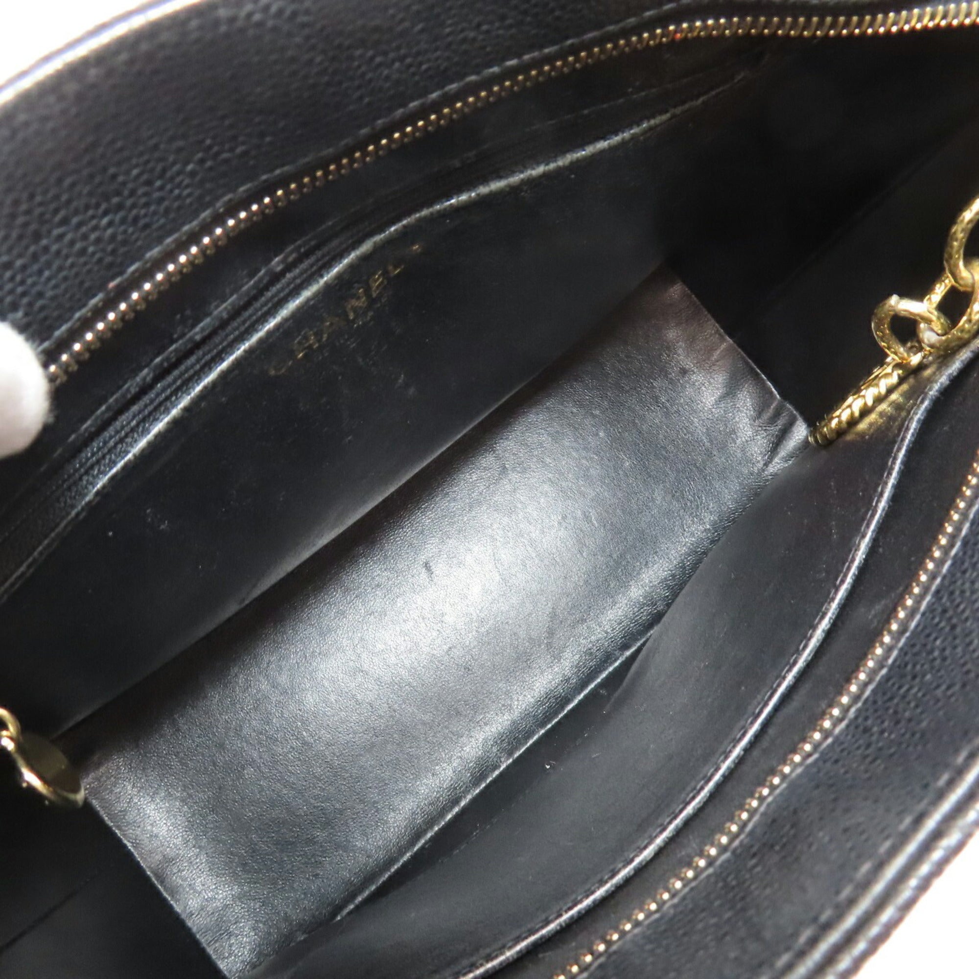 Chanel Black Caviar Leather Tote Bag (Pre-Owned)
