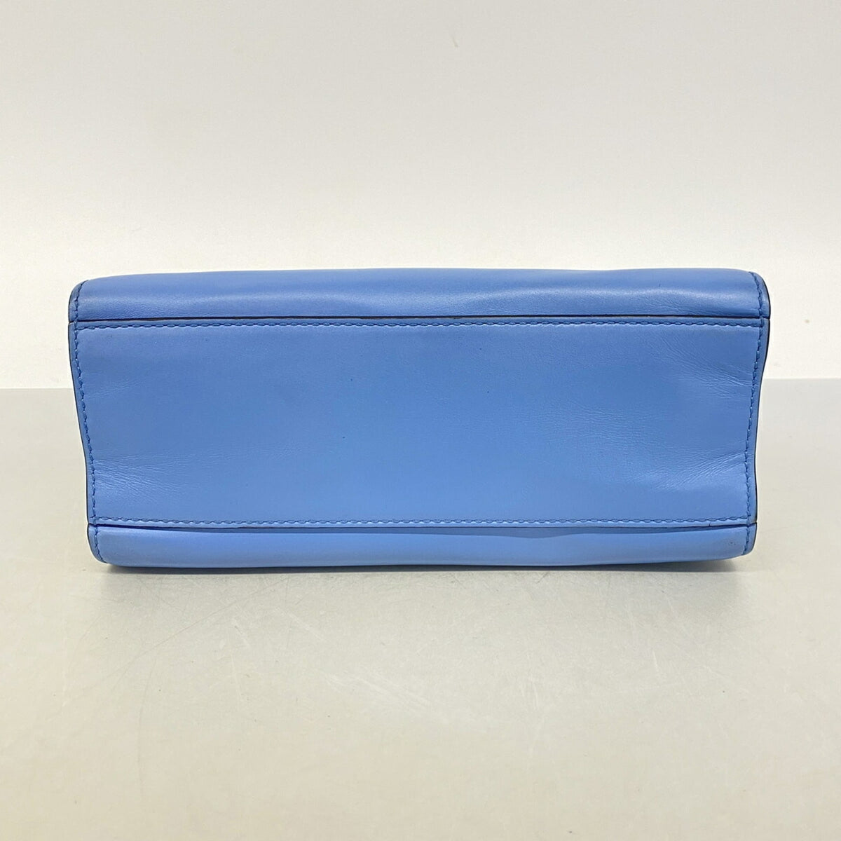 Gucci Sky Blue Leather Handbag (Pre-Owned)