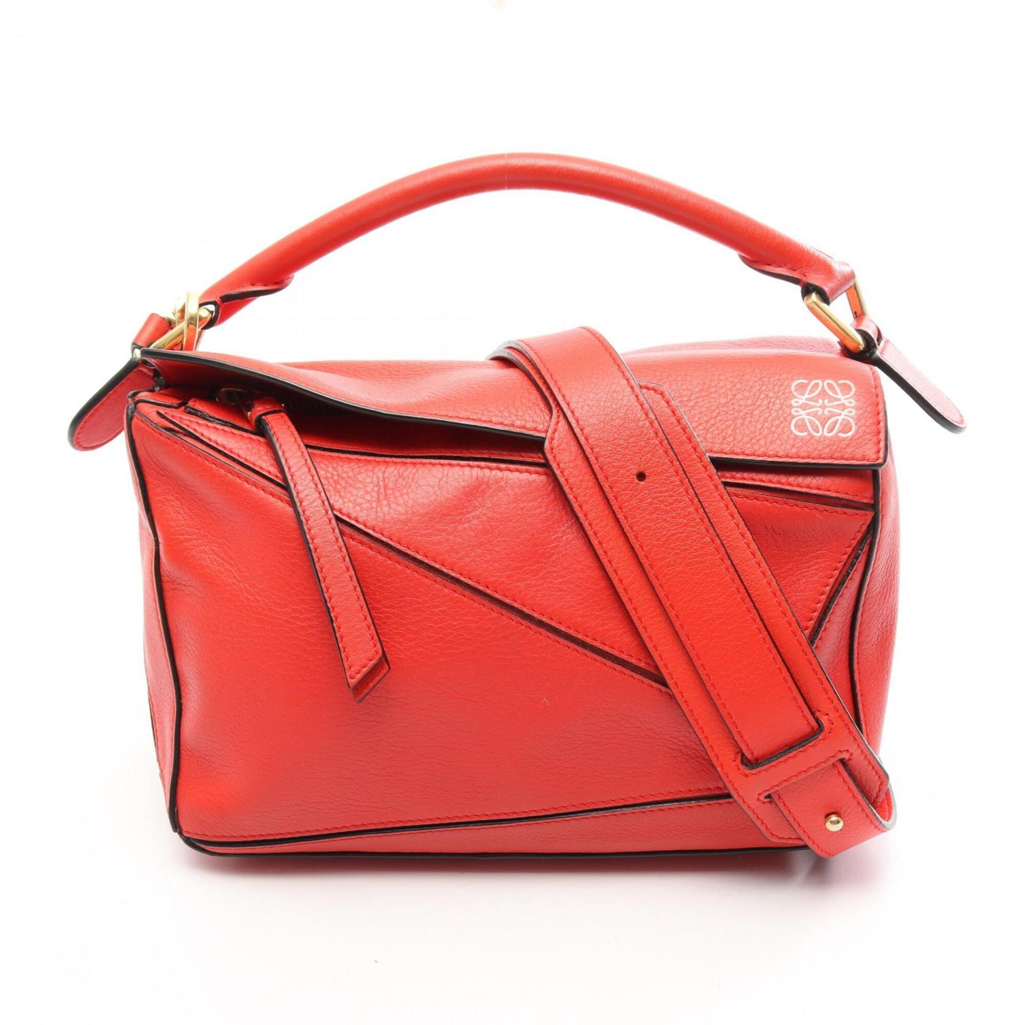 Loewe Red Color Leather Handbag (Pre-Owned)