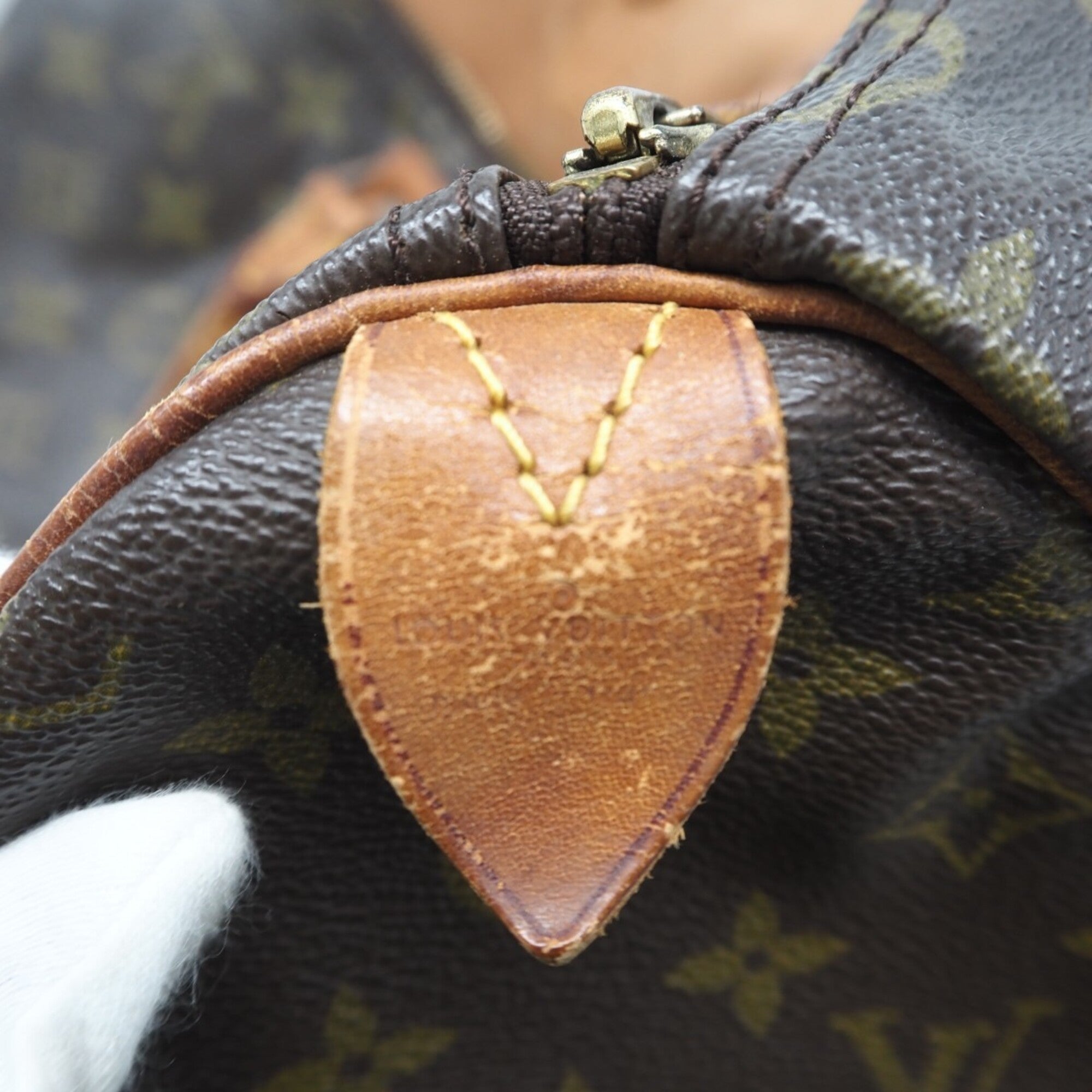 Louis Vuitton Brown Monogram Monogram Handbag (Pre-Owned)