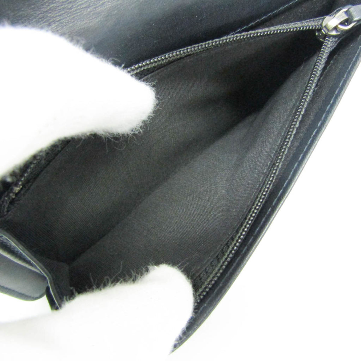 Chanel Boy Chanel Dark Navy Leather Long Wallet (Bi-Fold) (Pre-Owned)