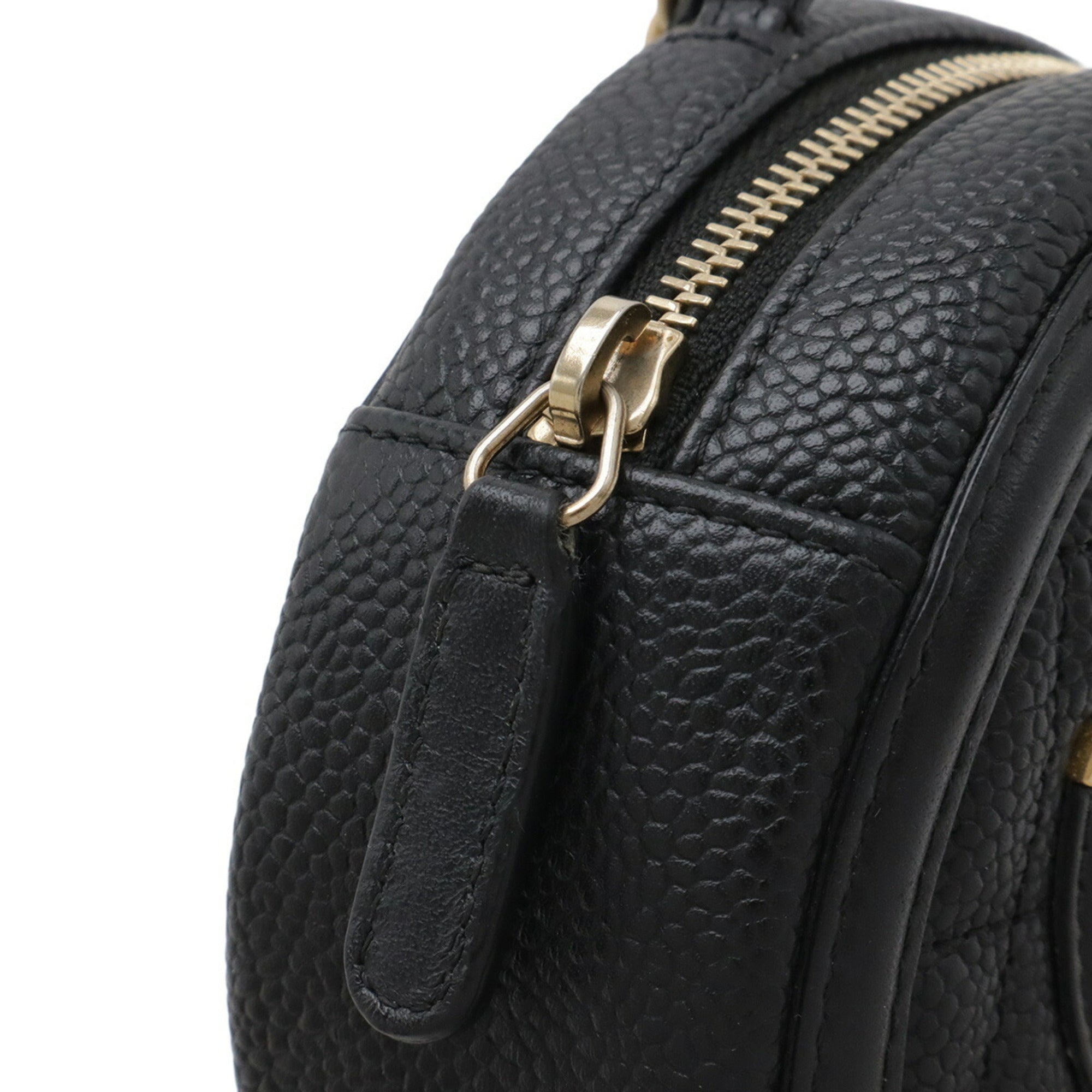 Chanel Black Grained Calfskin Pochette (Pre-Owned)