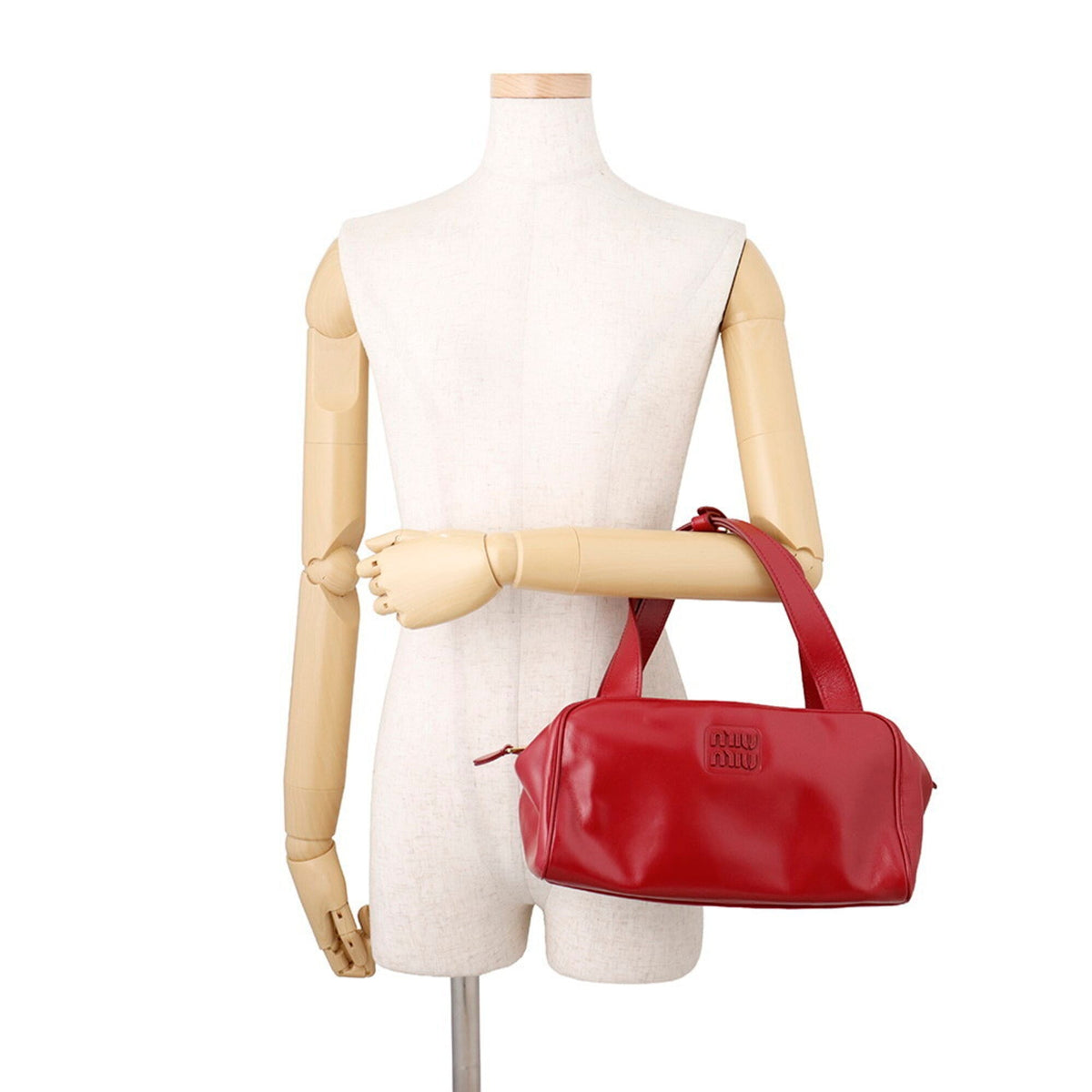 Miu Miu Red Color Leather Handbag (Pre-Owned)
