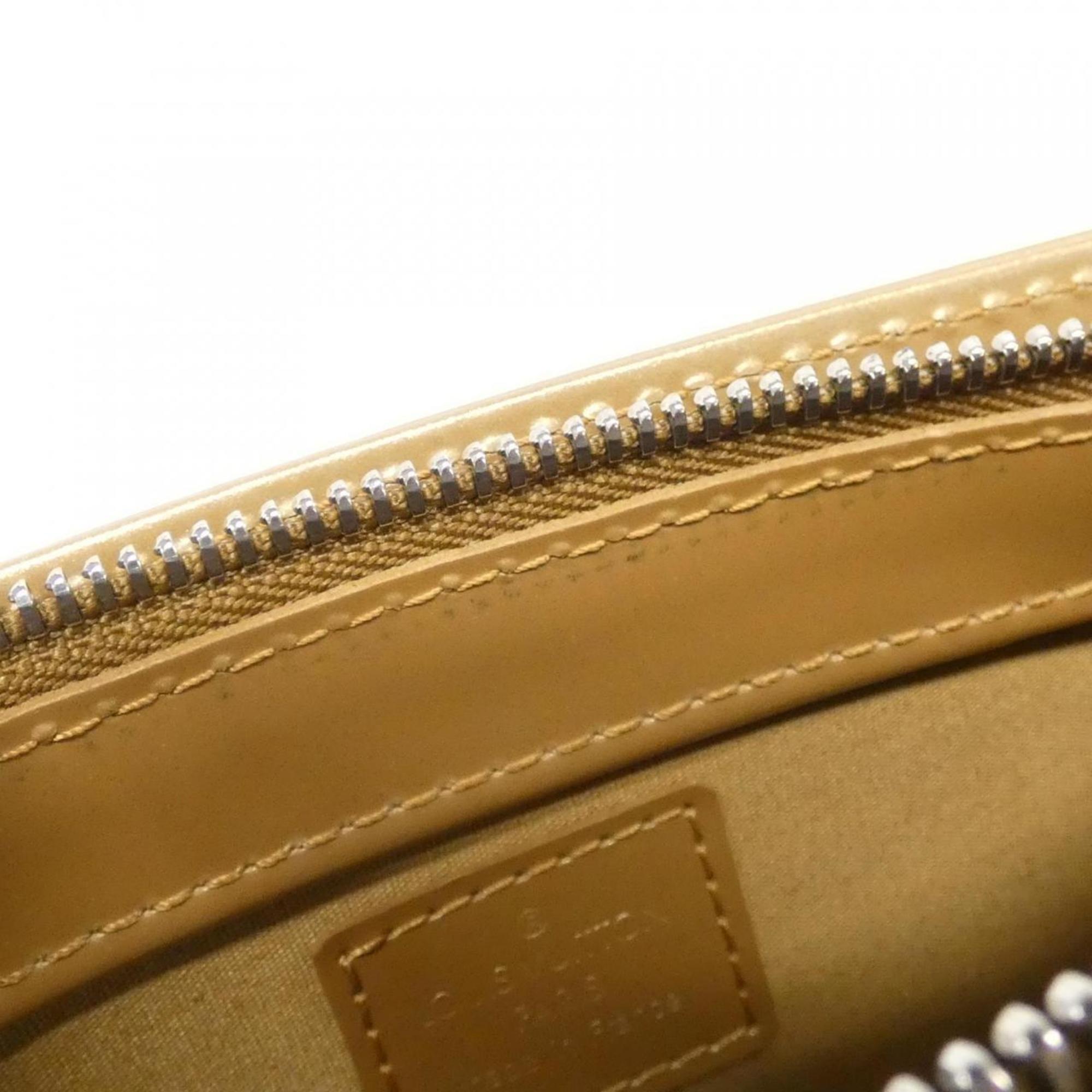 Louis Vuitton Gold Leather Shoulder Bag (Pre-Owned)