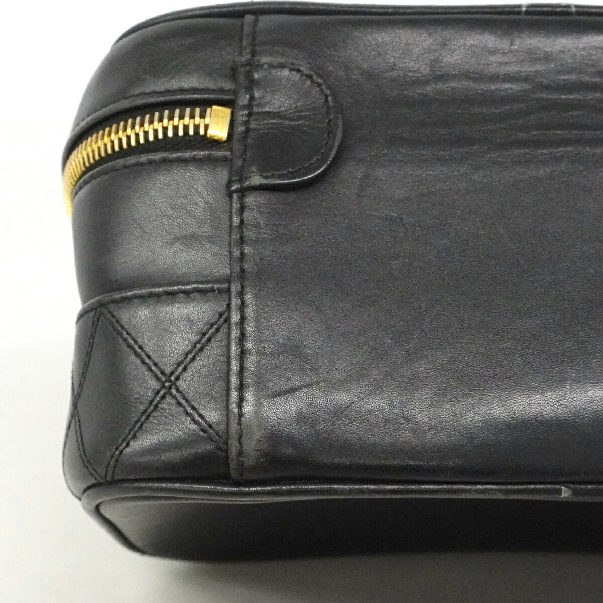 Chanel Black Leather Vanity Bag (Pre-Owned)