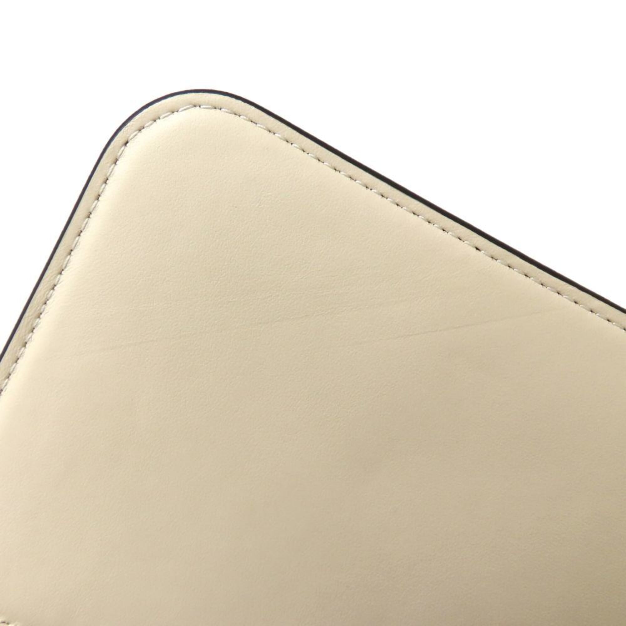 Coach Silver Leather Shoulder Bag (Pre-Owned)
