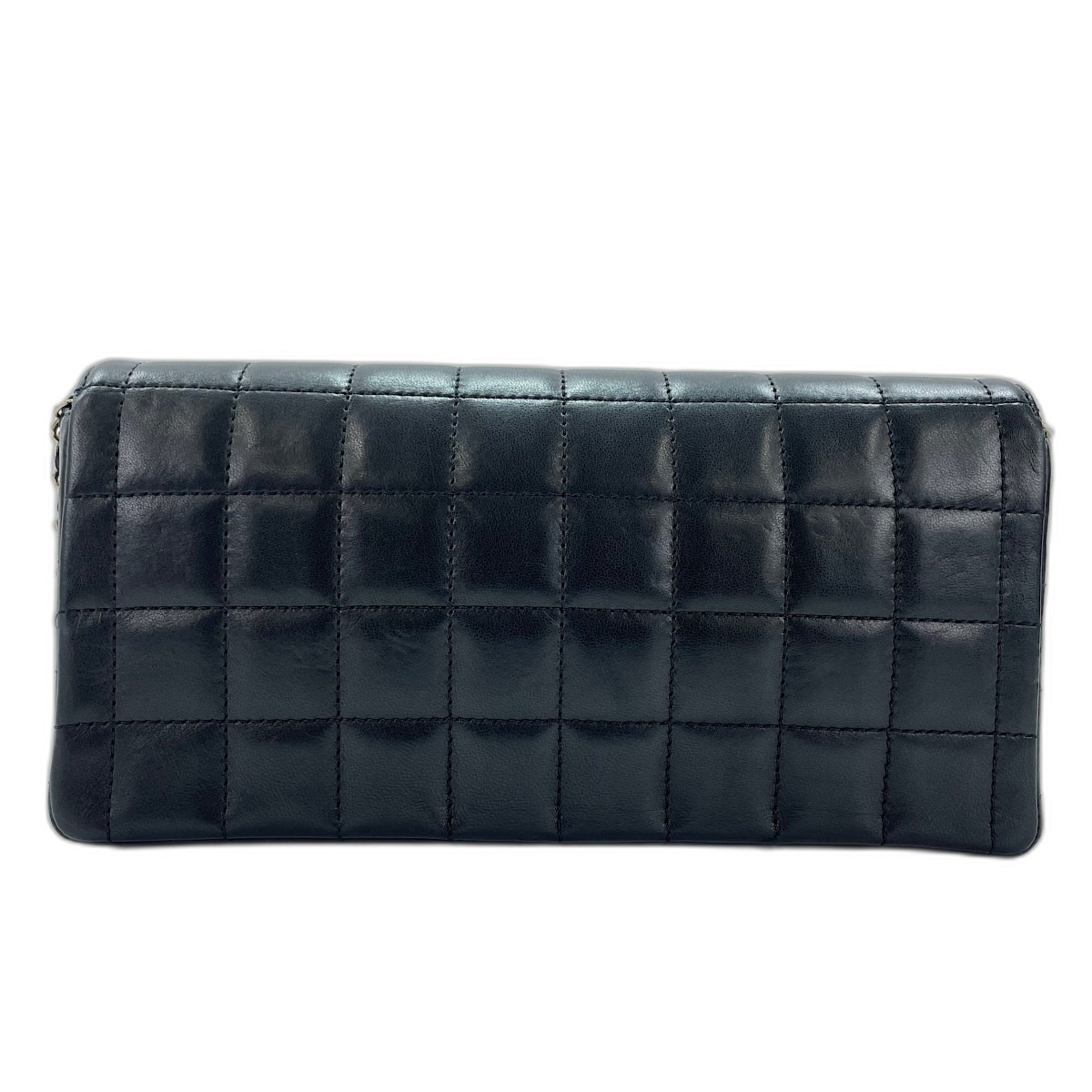 Chanel Black Shoulder Bag (Pre-Owned)