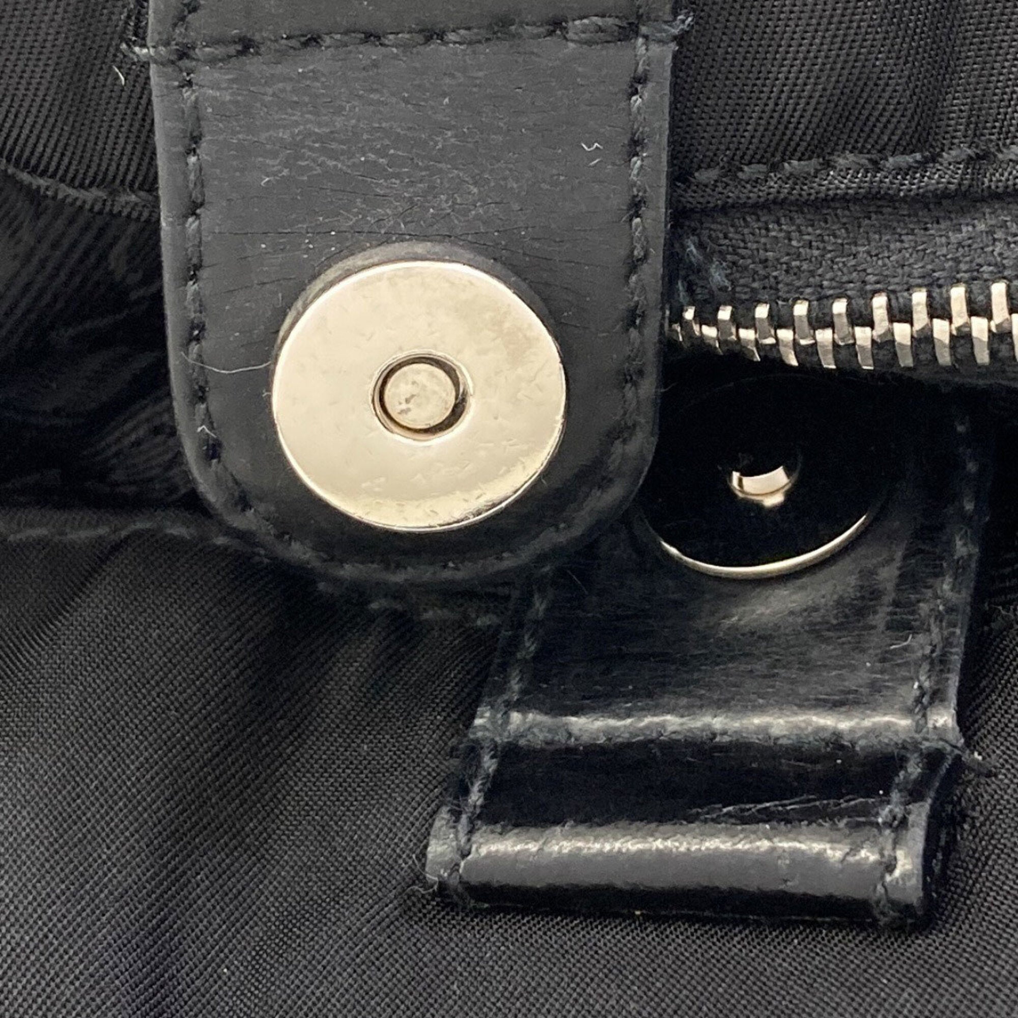 Prada Black Nylon Handbag (Pre-Owned)