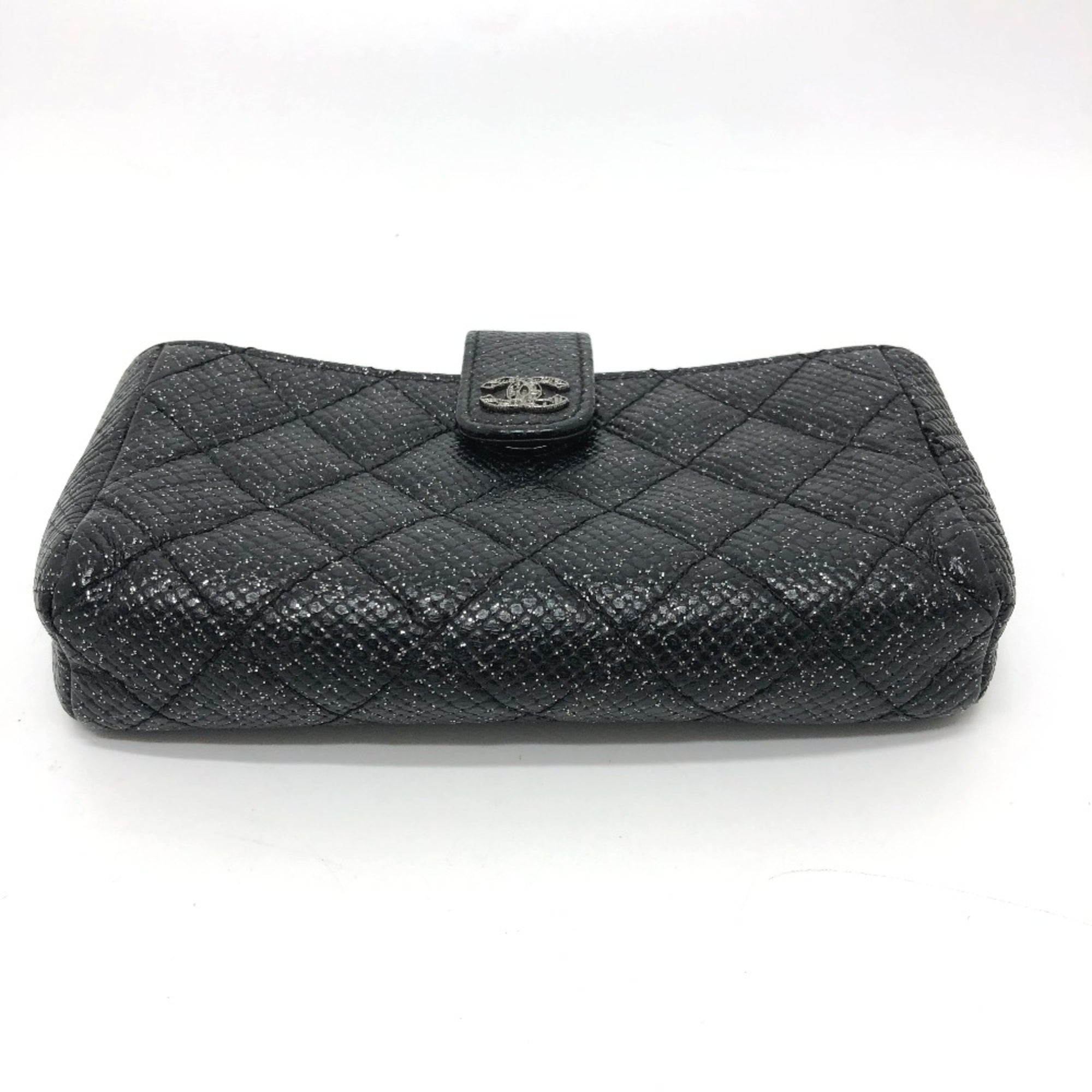 Chanel Black Leather Pouch (Pre-Owned)