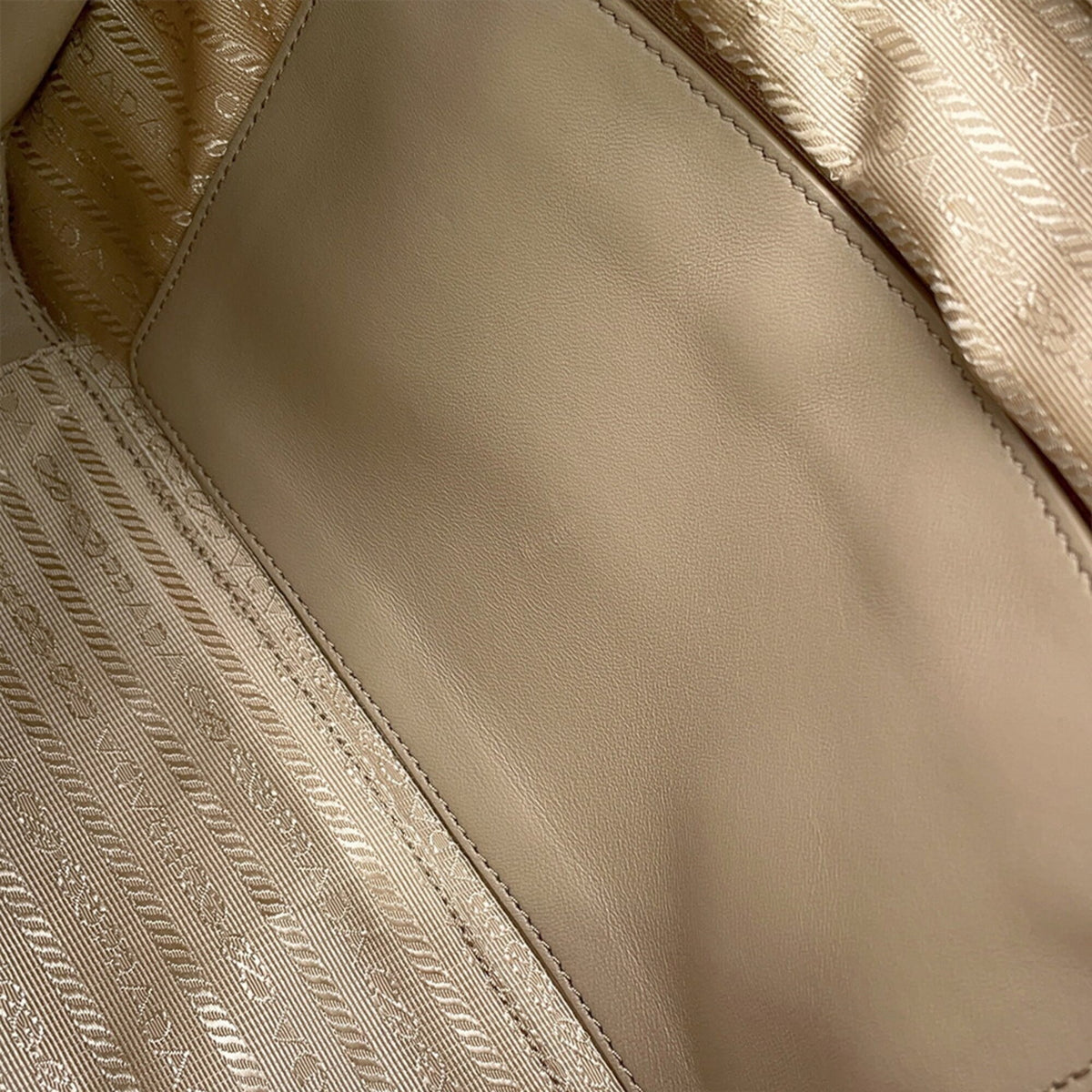 Prada Beige White Nylon Leather Handbag Shoulder Bag (Pre-Owned)