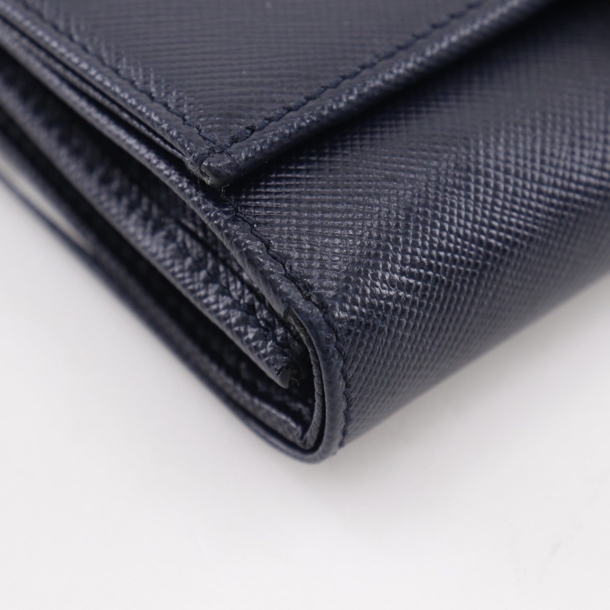 Salvatore Ferragamo Gancini Leather Wallet (Tri-Fold) (Pre-Owned)
